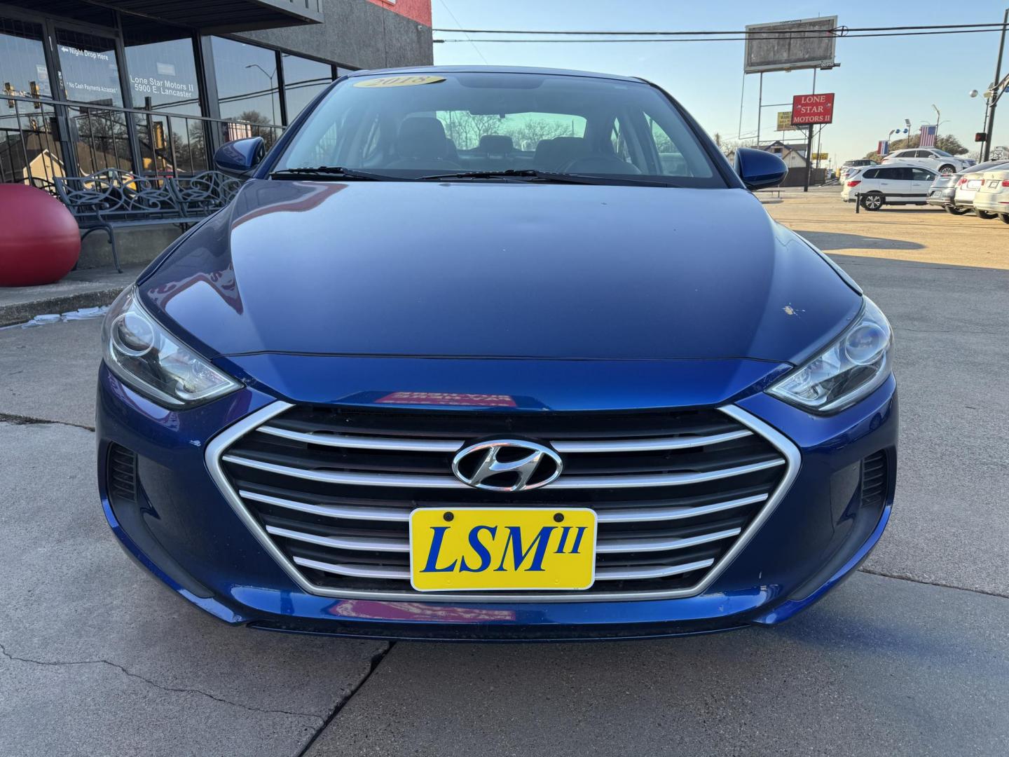 2018 BLUE HYUNDAI ELANTRA LIMITED; SE (5NPD84LF5JH) , located at 5900 E. Lancaster Ave., Fort Worth, TX, 76112, (817) 457-5456, 0.000000, 0.000000 - Photo#1