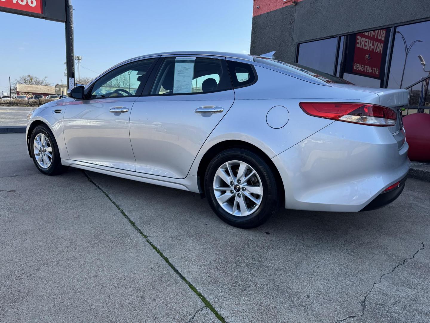 2017 SILVER KIA OPTIMA LX (KNAGT4L35H5) , located at 5900 E. Lancaster Ave., Fort Worth, TX, 76112, (817) 457-5456, 0.000000, 0.000000 - Photo#6