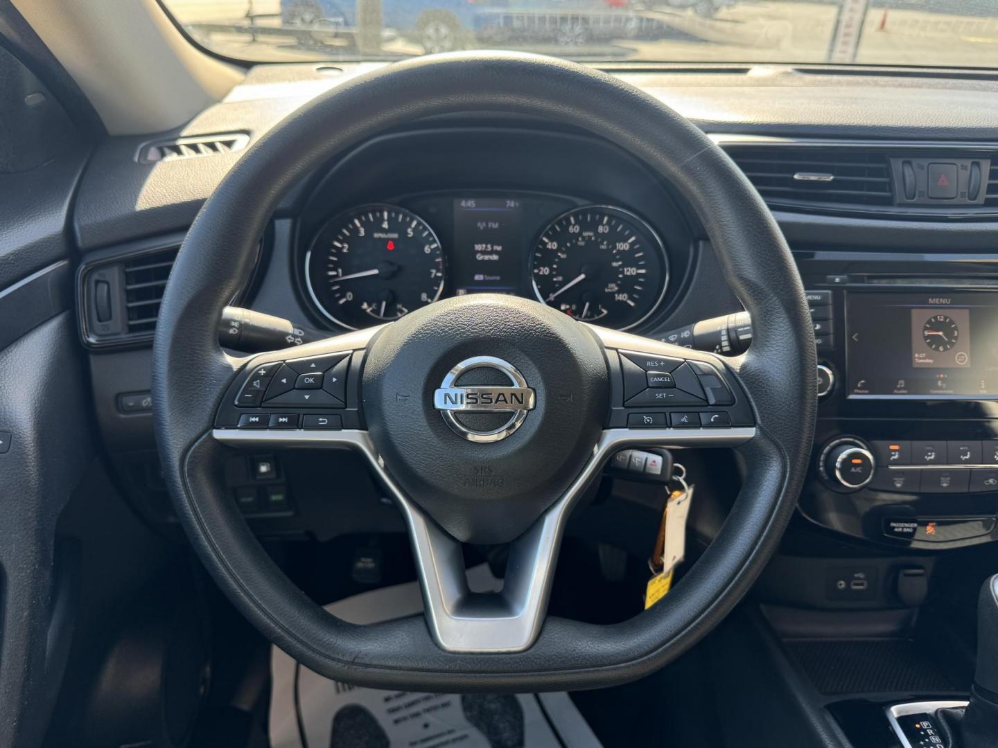 2018 GRAY NISSAN ROGUE S; SL; SV (KNMAT2MT0JP) , located at 5900 E. Lancaster Ave., Fort Worth, TX, 76112, (817) 457-5456, 0.000000, 0.000000 - Photo#20