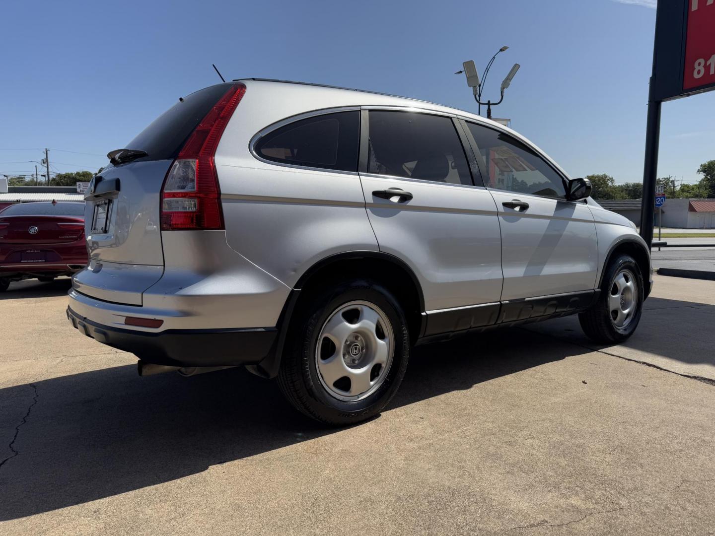 2010 GREY HONDA CR-V (5J6RE3H37AL) , located at 5900 E. Lancaster Ave., Fort Worth, TX, 76112, (817) 457-5456, 0.000000, 0.000000 - Photo#3