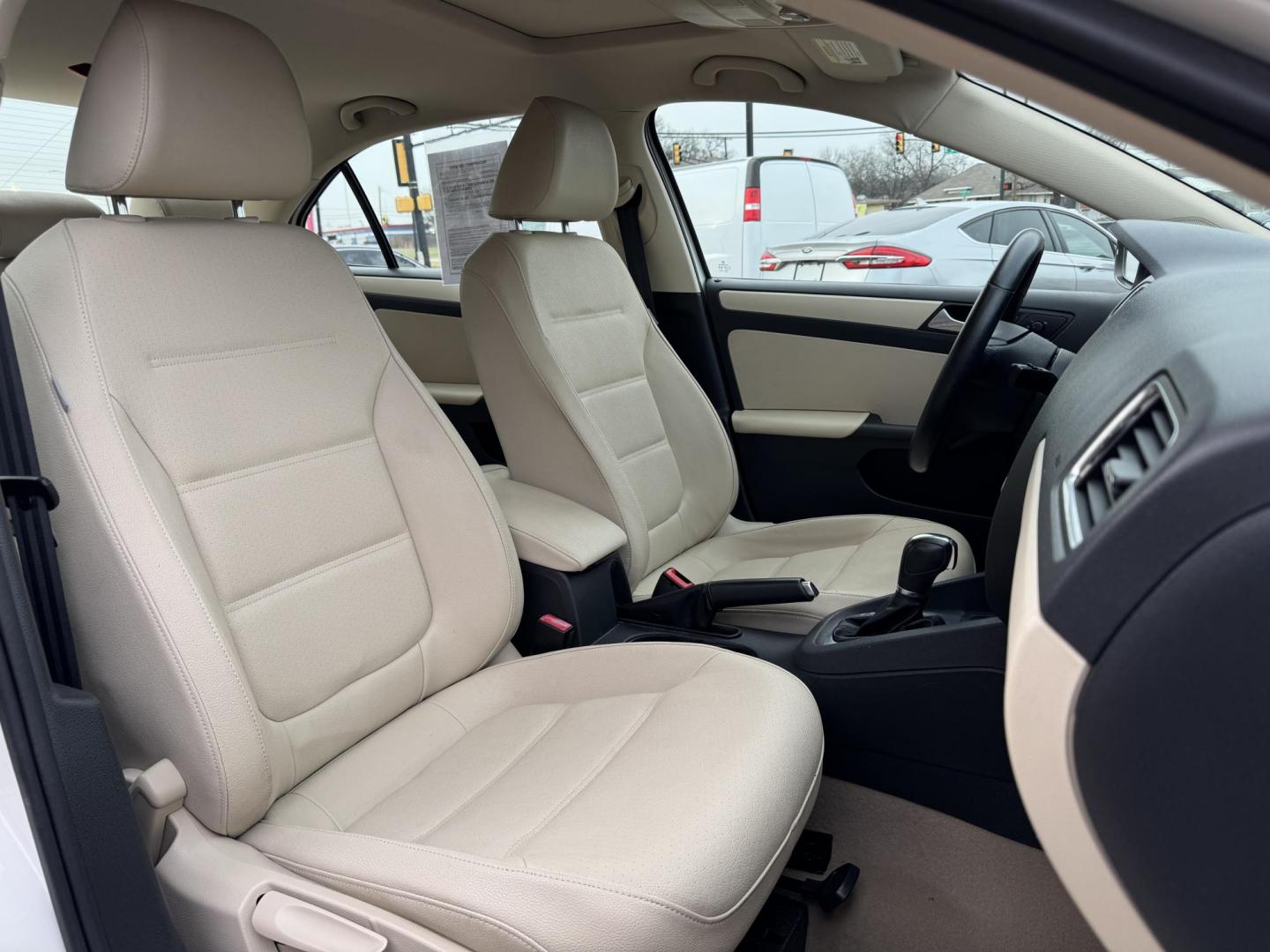 2012 WHITE VOLKSWAGEN JETTA (3VWDX7AJ8CM) , located at 5900 E. Lancaster Ave., Fort Worth, TX, 76112, (817) 457-5456, 0.000000, 0.000000 - Photo#17