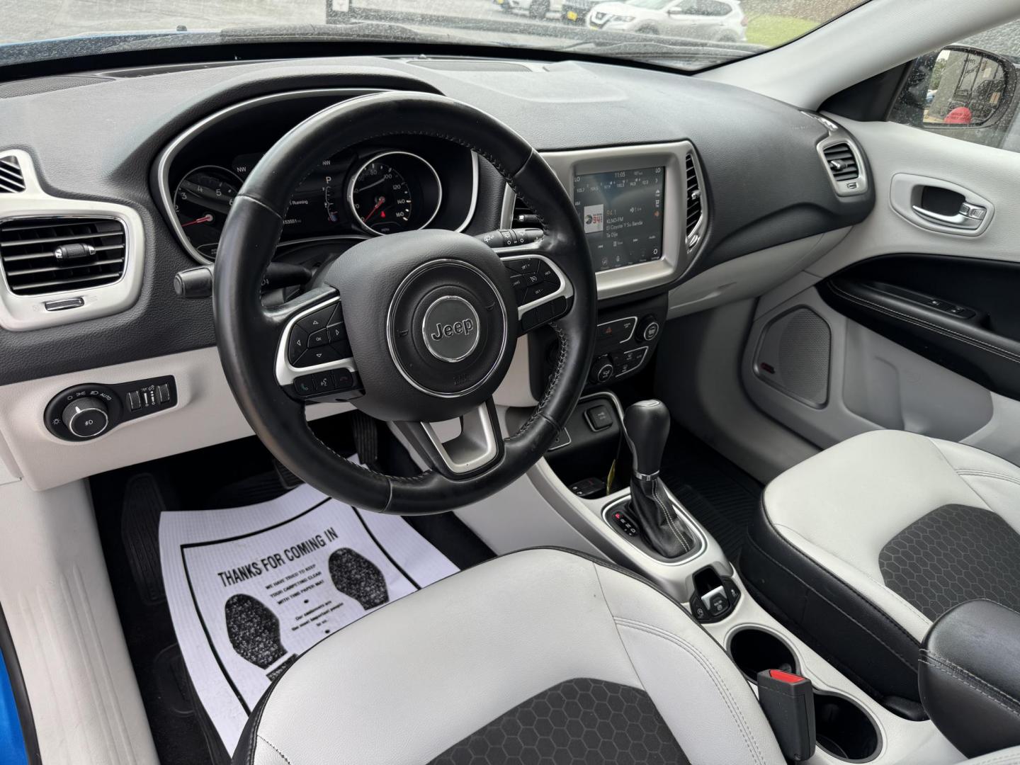 2017 BLUE JEEP COMPASS LATITUDE (3C4NJCBB3HT) , located at 5900 E. Lancaster Ave., Fort Worth, TX, 76112, (817) 457-5456, 0.000000, 0.000000 - Photo#9