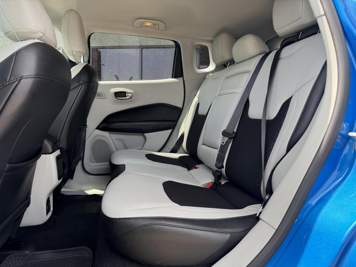 2017 BLUE JEEP COMPASS LATITUDE (3C4NJCBB3HT) , located at 5900 E. Lancaster Ave., Fort Worth, TX, 76112, (817) 457-5456, 0.000000, 0.000000 - Photo#12