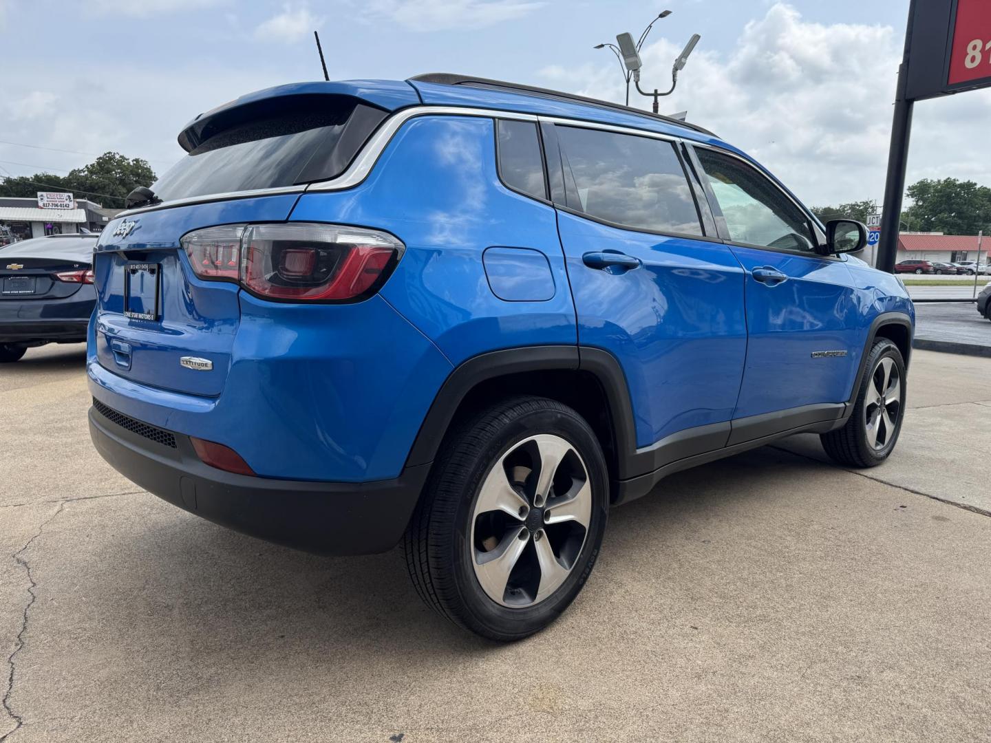2017 BLUE JEEP COMPASS LATITUDE (3C4NJCBB3HT) , located at 5900 E. Lancaster Ave., Fort Worth, TX, 76112, (817) 457-5456, 0.000000, 0.000000 - Photo#3