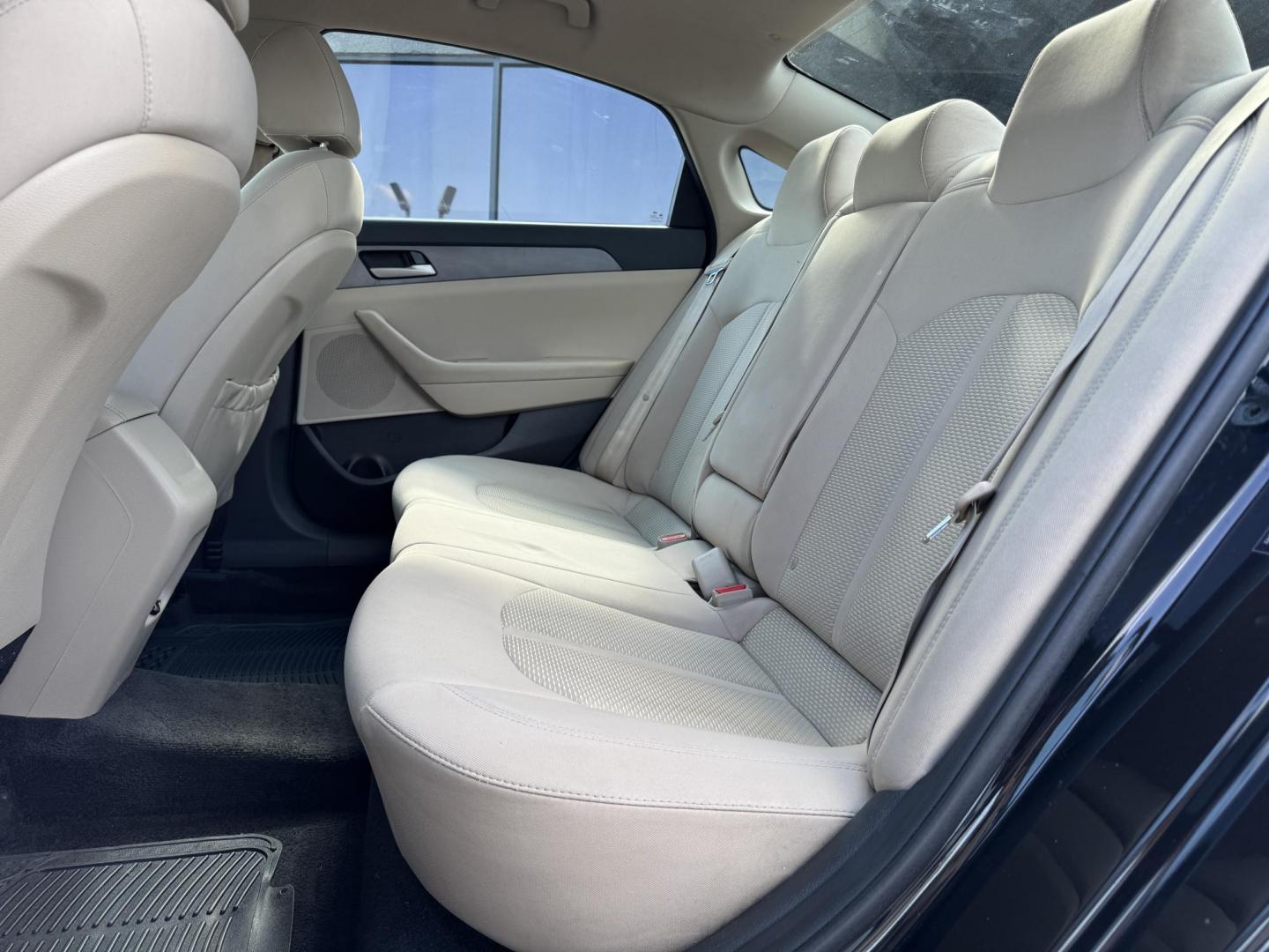 2018 BLACK HYUNDAI SONATA SE (5NPE24AF3JH) , located at 5900 E. Lancaster Ave., Fort Worth, TX, 76112, (817) 457-5456, 0.000000, 0.000000 - Photo#11