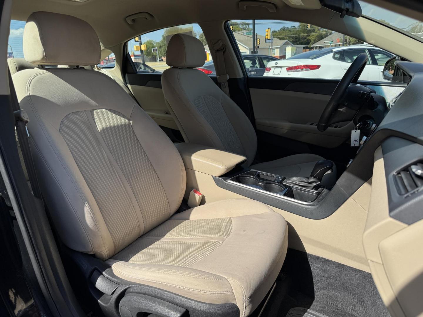 2018 BLACK HYUNDAI SONATA SE (5NPE24AF3JH) , located at 5900 E. Lancaster Ave., Fort Worth, TX, 76112, (817) 457-5456, 0.000000, 0.000000 - Photo#16