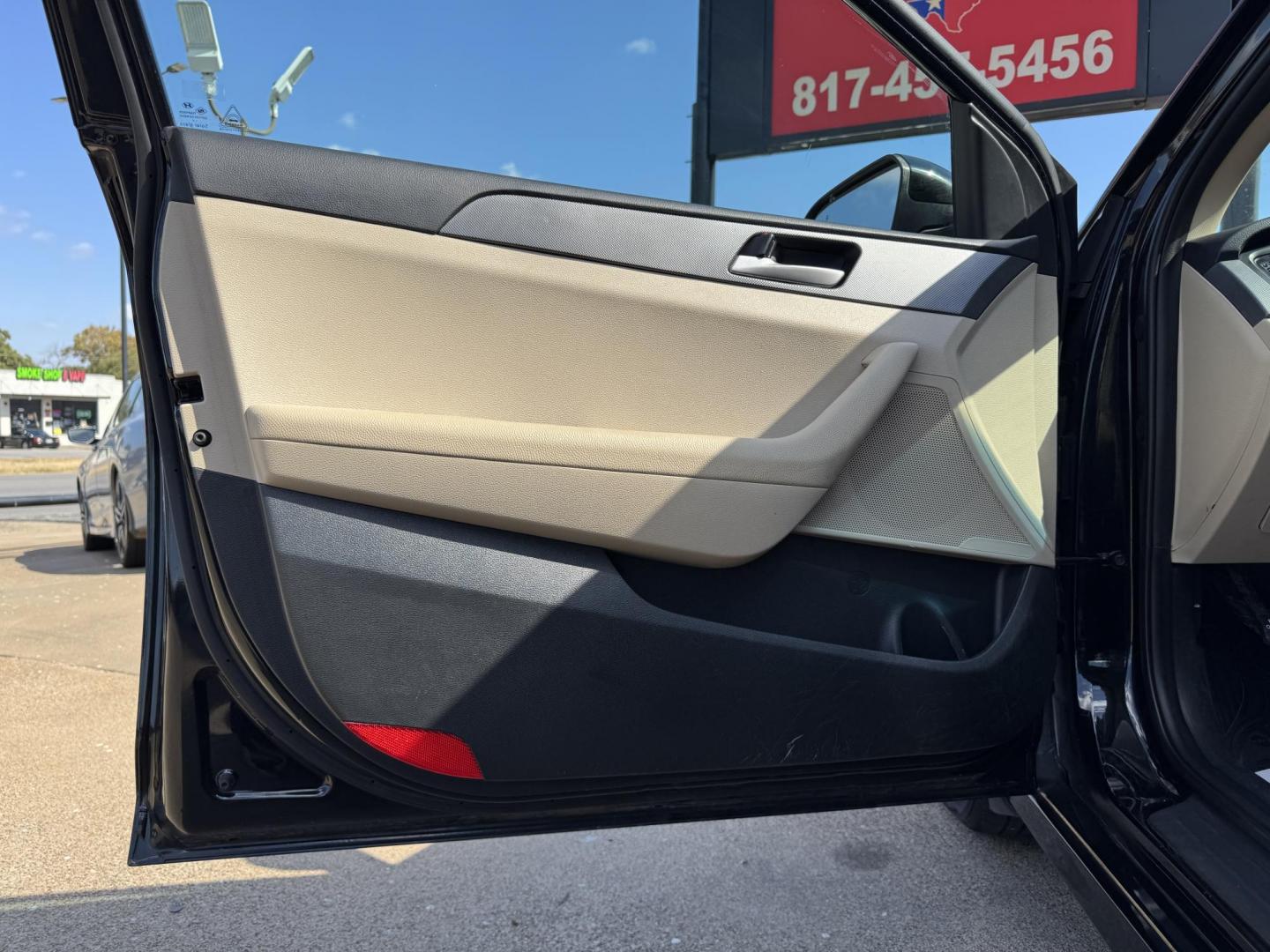 2018 BLACK HYUNDAI SONATA SE (5NPE24AF3JH) , located at 5900 E. Lancaster Ave., Fort Worth, TX, 76112, (817) 457-5456, 0.000000, 0.000000 - Photo#7