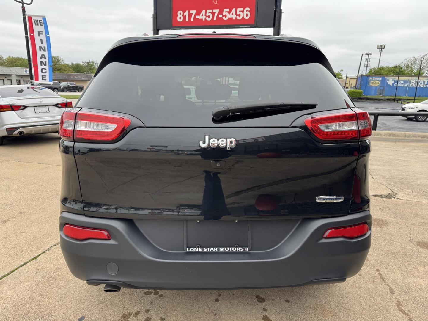 2016 BLACK JEEP CHEROKEE LATITUDE (1C4PJLCB9GW) , located at 5900 E. Lancaster Ave., Fort Worth, TX, 76112, (817) 457-5456, 0.000000, 0.000000 - Photo#4