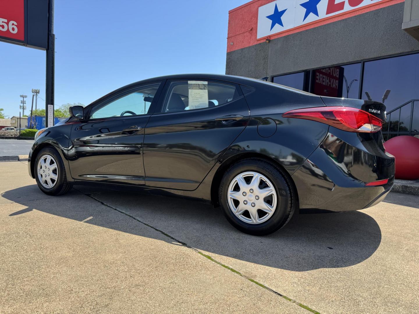 2016 BLACK HYUNDAI ELANTRA LIMITED; SE; (5NPDH4AE6GH) , located at 5900 E. Lancaster Ave., Fort Worth, TX, 76112, (817) 457-5456, 0.000000, 0.000000 - Photo#6