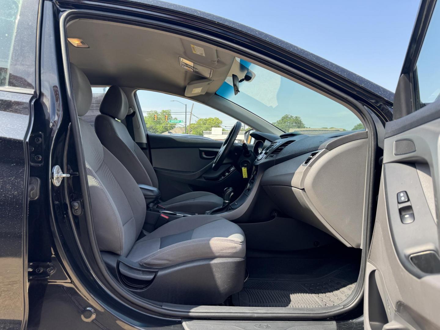 2016 BLACK HYUNDAI ELANTRA LIMITED; SE; (5NPDH4AE6GH) , located at 5900 E. Lancaster Ave., Fort Worth, TX, 76112, (817) 457-5456, 0.000000, 0.000000 - Photo#15
