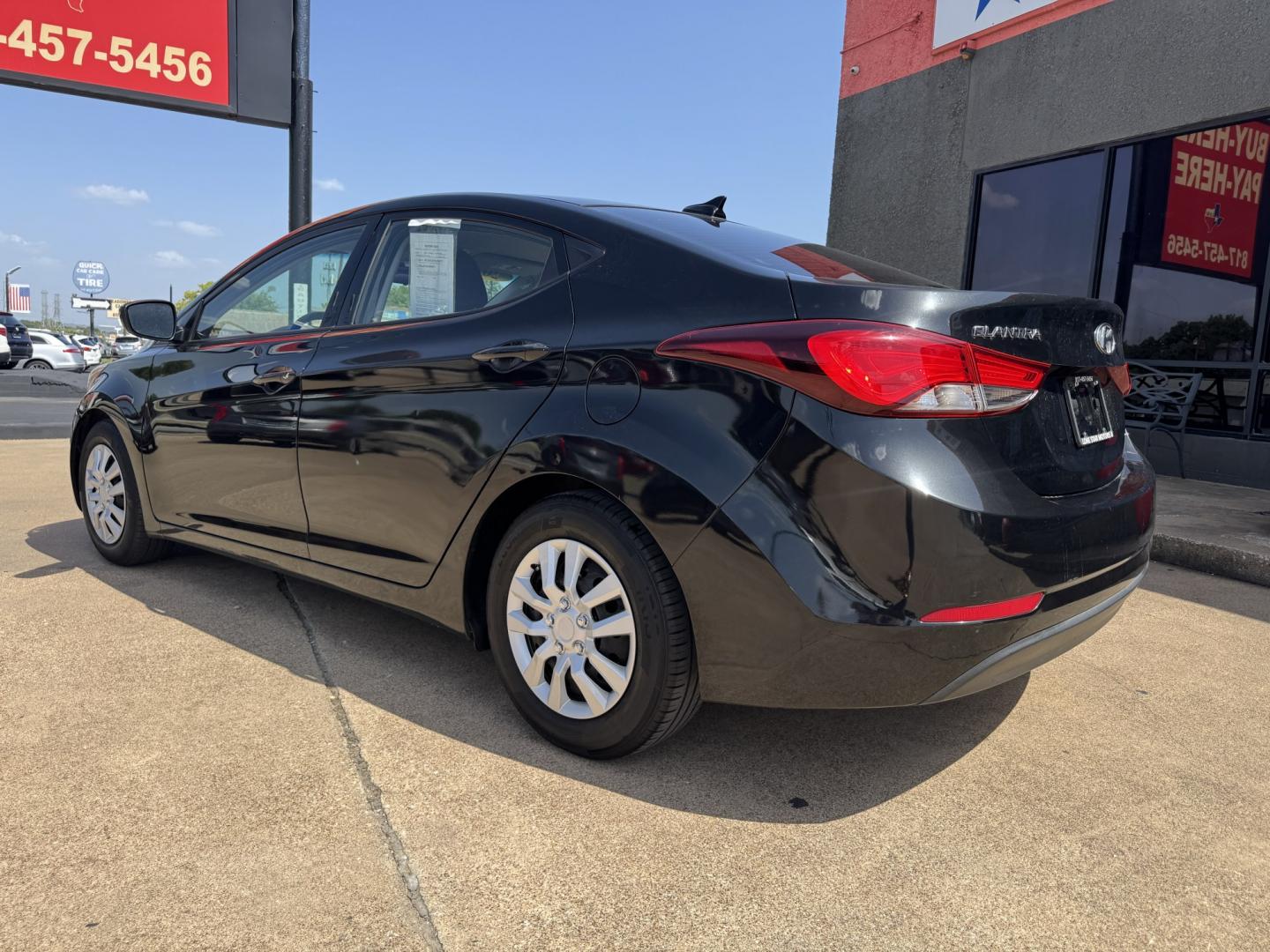 2016 BLACK HYUNDAI ELANTRA LIMITED; SE; (5NPDH4AE6GH) , located at 5900 E. Lancaster Ave., Fort Worth, TX, 76112, (817) 457-5456, 0.000000, 0.000000- Photo#5