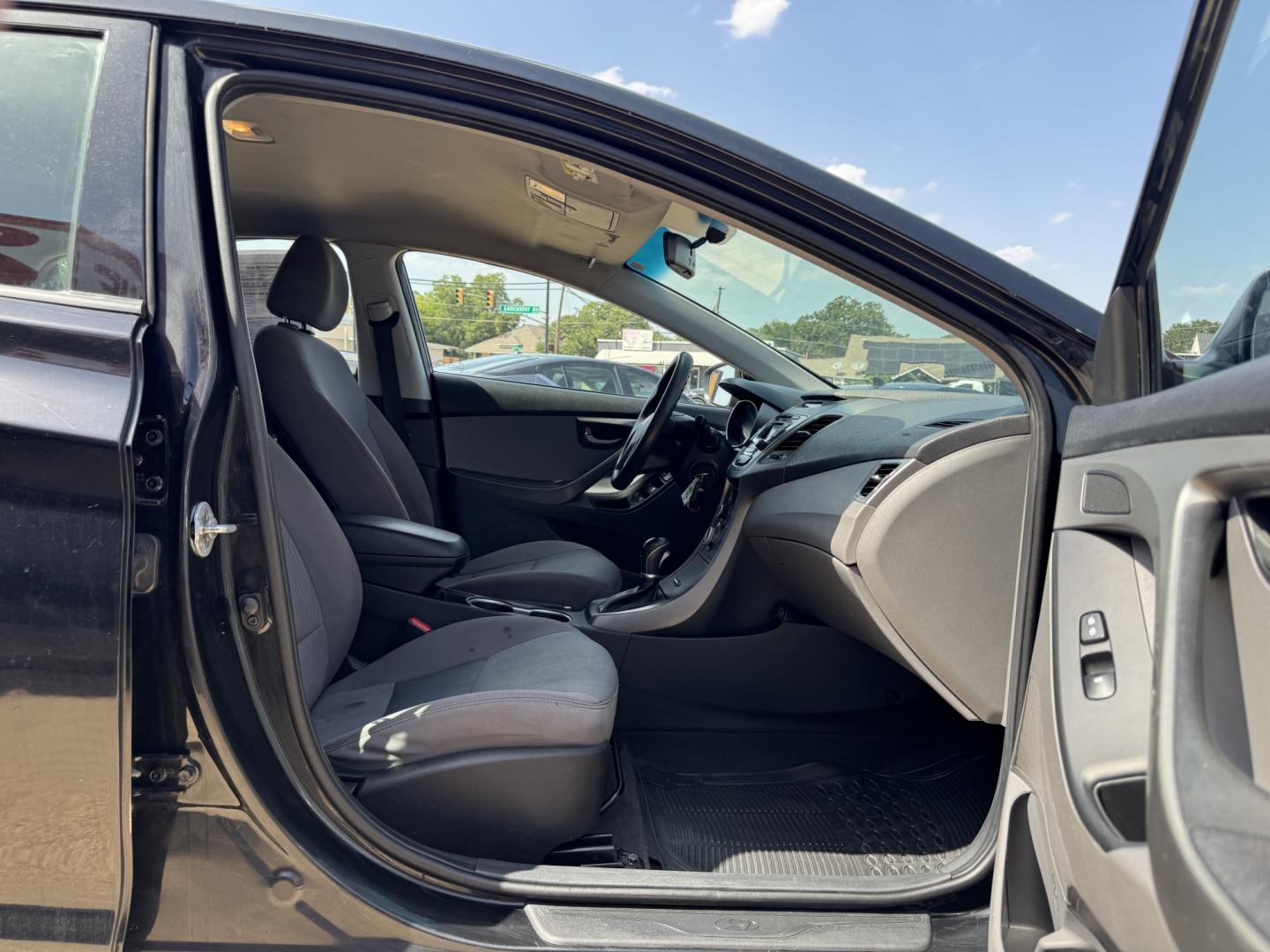 2016 BLACK HYUNDAI ELANTRA LIMITED; SE; (5NPDH4AE6GH) , located at 5900 E. Lancaster Ave., Fort Worth, TX, 76112, (817) 457-5456, 0.000000, 0.000000- Photo#15