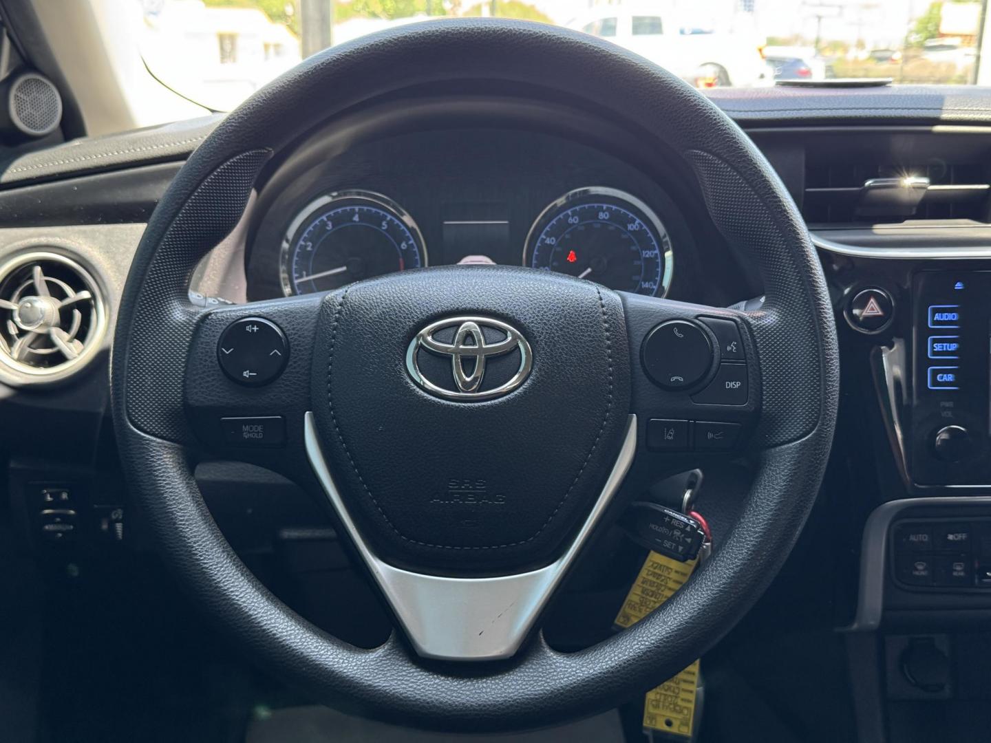 2018 SILVER TOYOTA COROLLA SE; LE; XLE; (2T1BURHE3JC) , located at 5900 E. Lancaster Ave., Fort Worth, TX, 76112, (817) 457-5456, 0.000000, 0.000000 - Photo#18