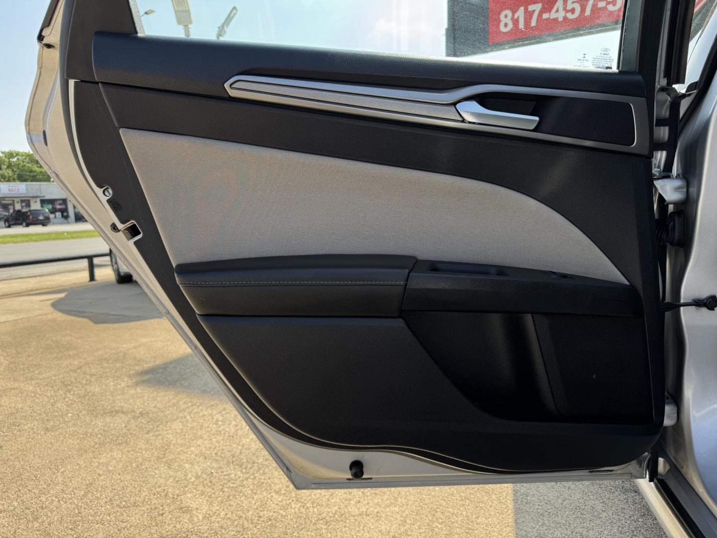 2018 SILVER FORD FUSION HYBRID S HYBR (3FA6P0UU6JR) , located at 5900 E. Lancaster Ave., Fort Worth, TX, 76112, (817) 457-5456, 0.000000, 0.000000 - Photo#10