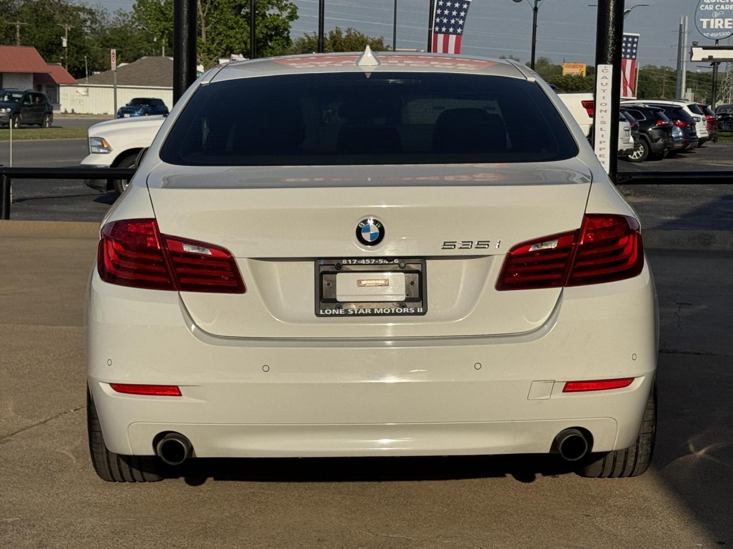 2015 WHITE BMW 5 SERIES 535I (WBA5B1C50FG) , located at 5900 E. Lancaster Ave., Fort Worth, TX, 76112, (817) 457-5456, 0.000000, 0.000000 - Photo#4