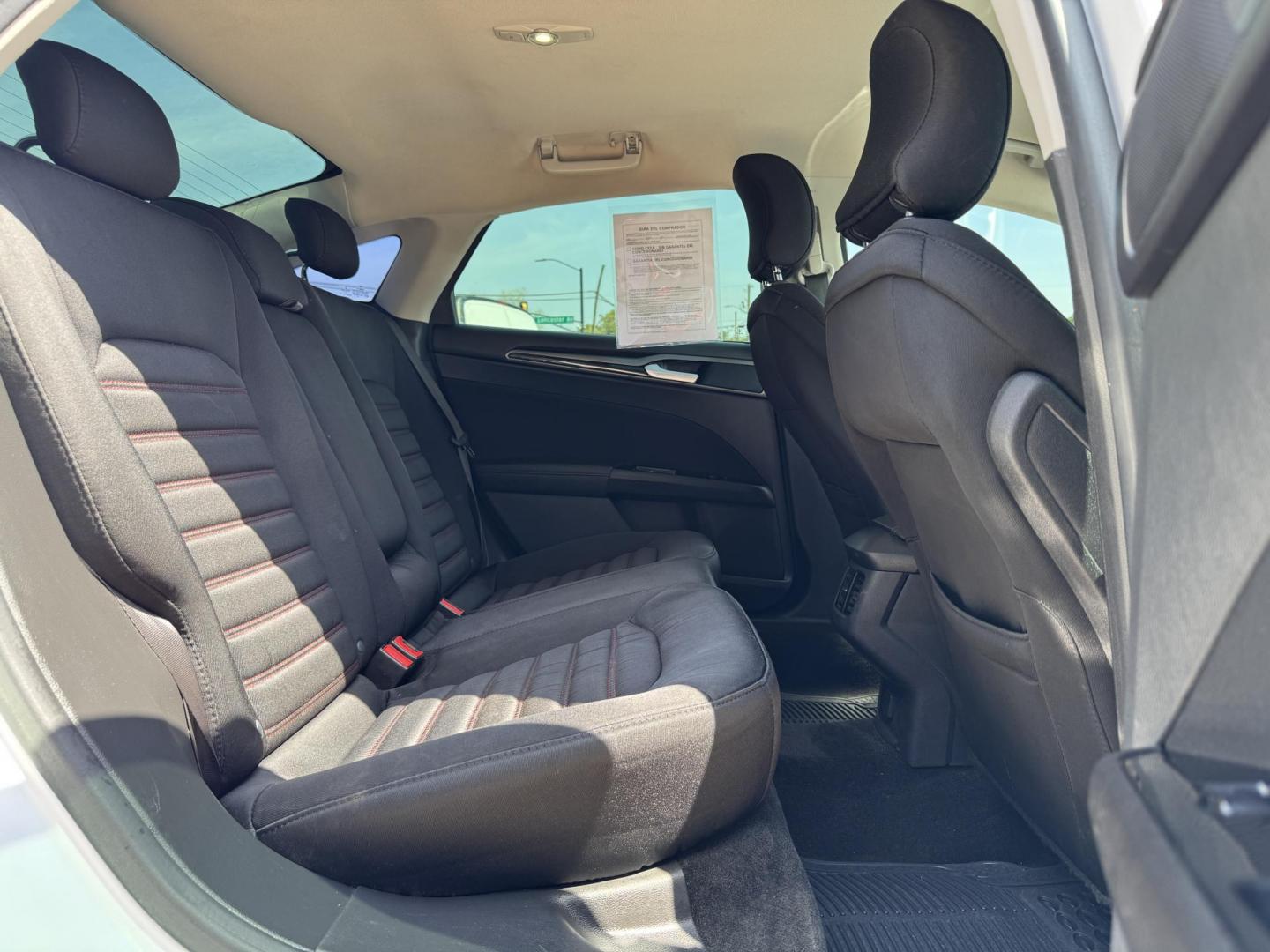 2015 WHITE FORD FUSION SE (1FA6P0H79F5) , located at 5900 E. Lancaster Ave., Fort Worth, TX, 76112, (817) 457-5456, 0.000000, 0.000000 - Photo#13