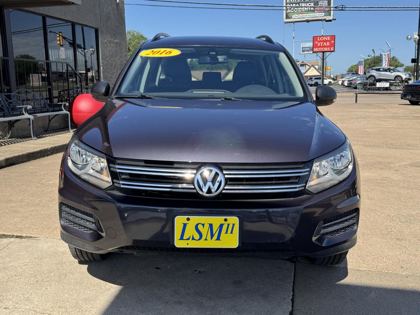 2016 GRAY VOLKSWAGEN TIGUAN S; SE; SEL; W (WVGAV7AX9GW) , located at 5900 E. Lancaster Ave., Fort Worth, TX, 76112, (817) 457-5456, 0.000000, 0.000000 - Photo#1