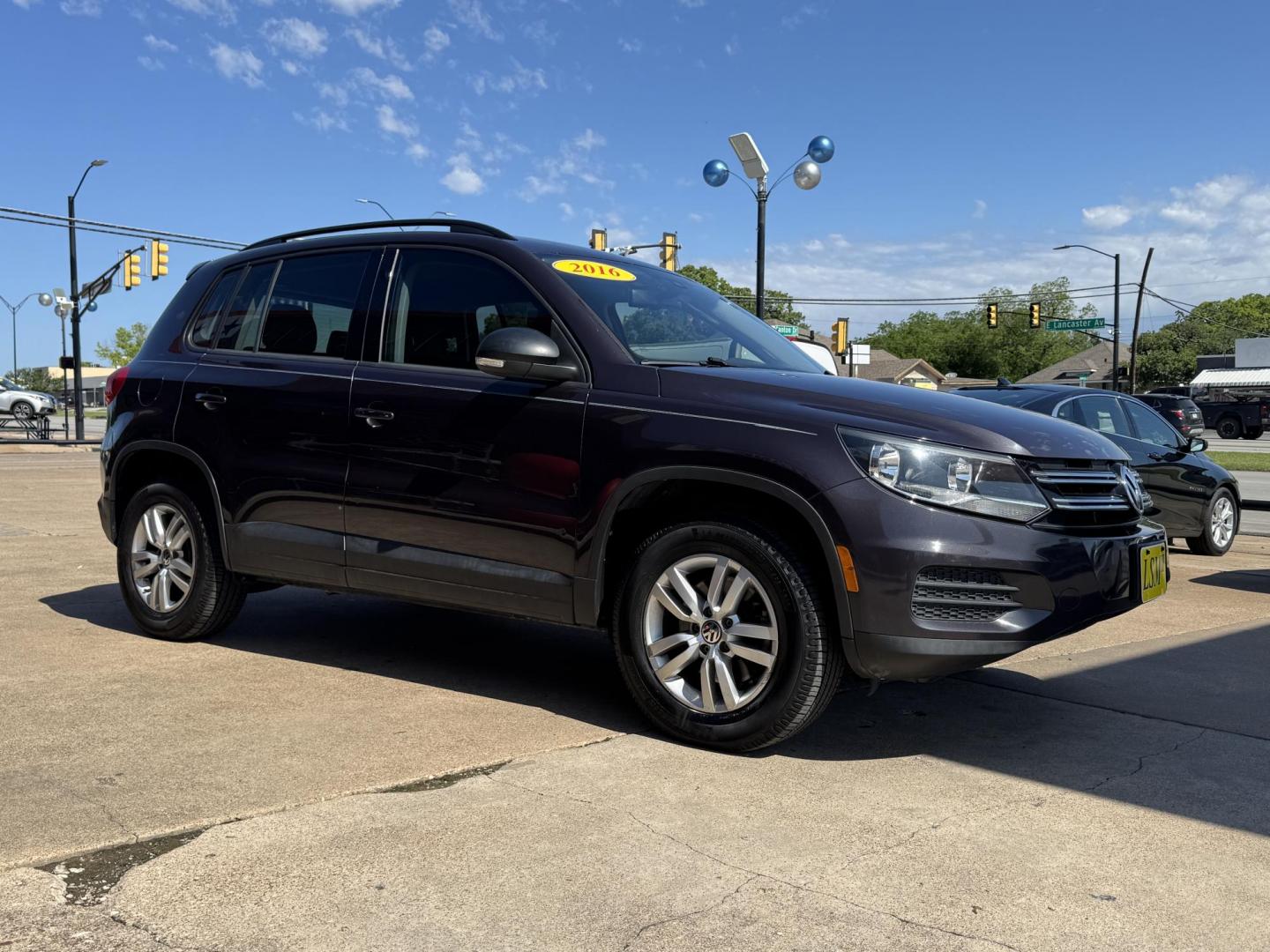 2016 GRAY VOLKSWAGEN TIGUAN S; SE; SEL; W (WVGAV7AX9GW) , located at 5900 E. Lancaster Ave., Fort Worth, TX, 76112, (817) 457-5456, 0.000000, 0.000000 - Photo#2