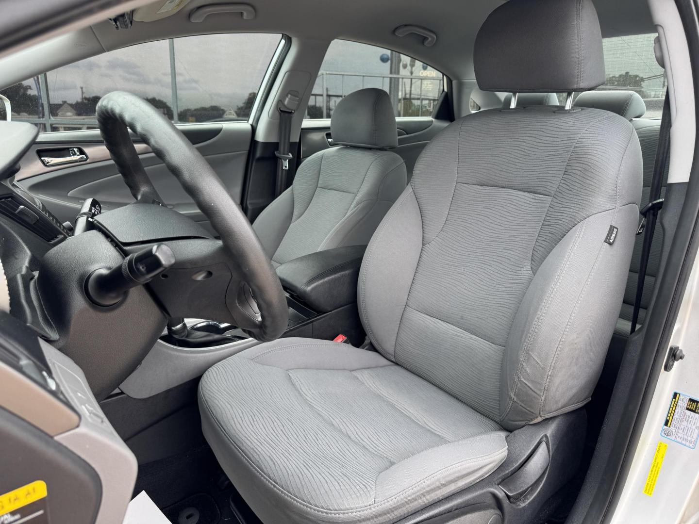 2015 SILVER HYUNDAI SONATA HYBRID BASE; (KMHEC4A47FA) , located at 5900 E. Lancaster Ave., Fort Worth, TX, 76112, (817) 457-5456, 0.000000, 0.000000 - Photo#9
