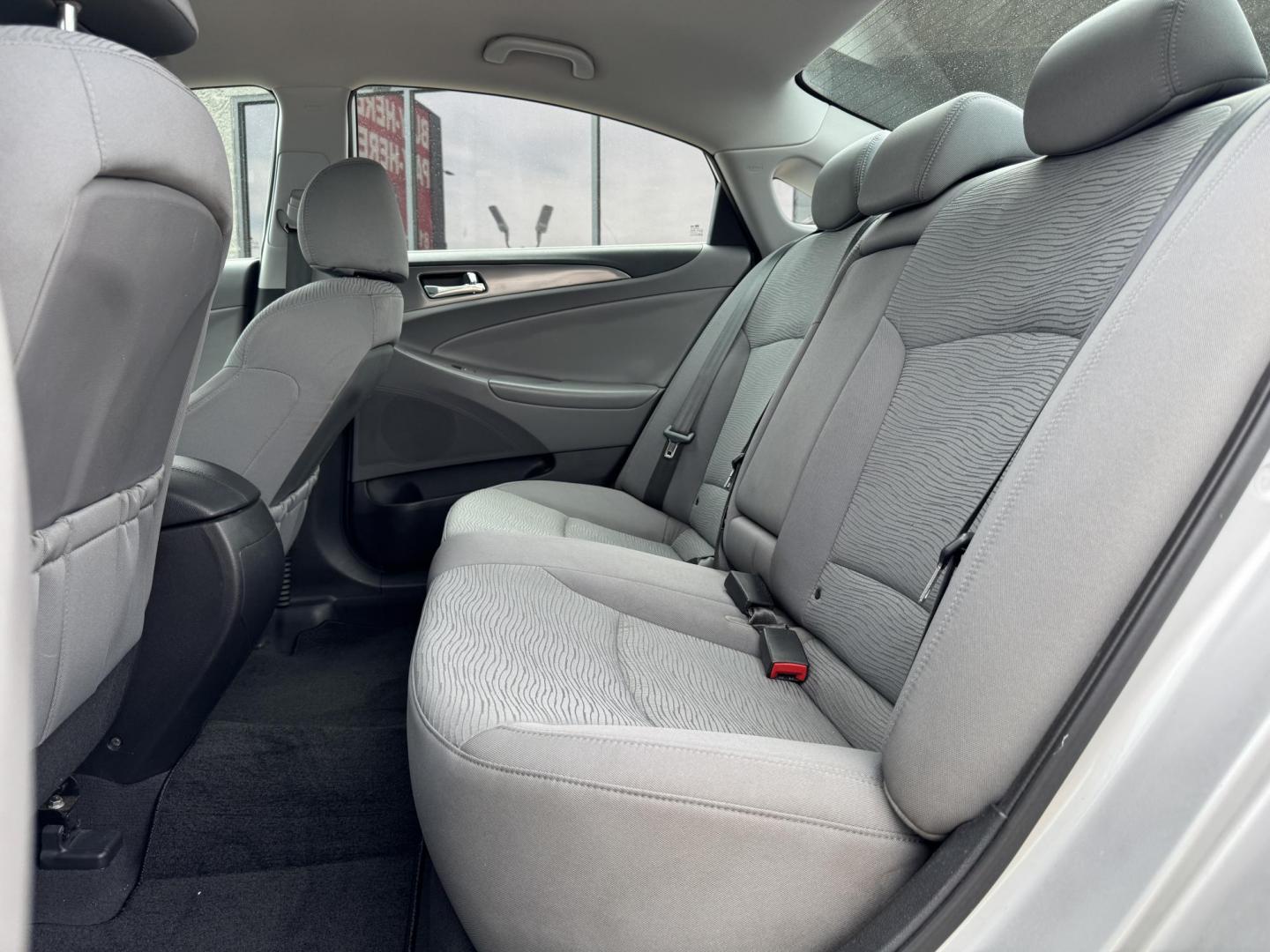 2015 SILVER HYUNDAI SONATA HYBRID BASE; (KMHEC4A47FA) , located at 5900 E. Lancaster Ave., Fort Worth, TX, 76112, (817) 457-5456, 0.000000, 0.000000 - Photo#11
