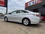 2015 SILVER HYUNDAI SONATA HYBRID BASE; (KMHEC4A47FA) , located at 5900 E. Lancaster Ave., Fort Worth, TX, 76112, (817) 457-5456, 0.000000, 0.000000 - Photo#6