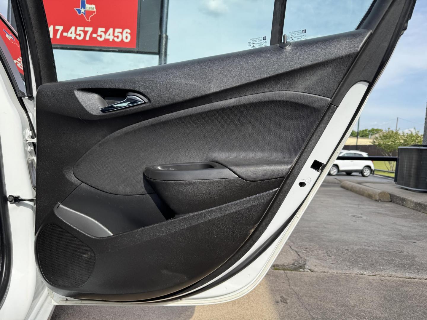 2018 WHITE CHEVROLET CRUZE LS (1G1BC5SMXJ7) , located at 5900 E. Lancaster Ave., Fort Worth, TX, 76112, (817) 457-5456, 0.000000, 0.000000 - Photo#12