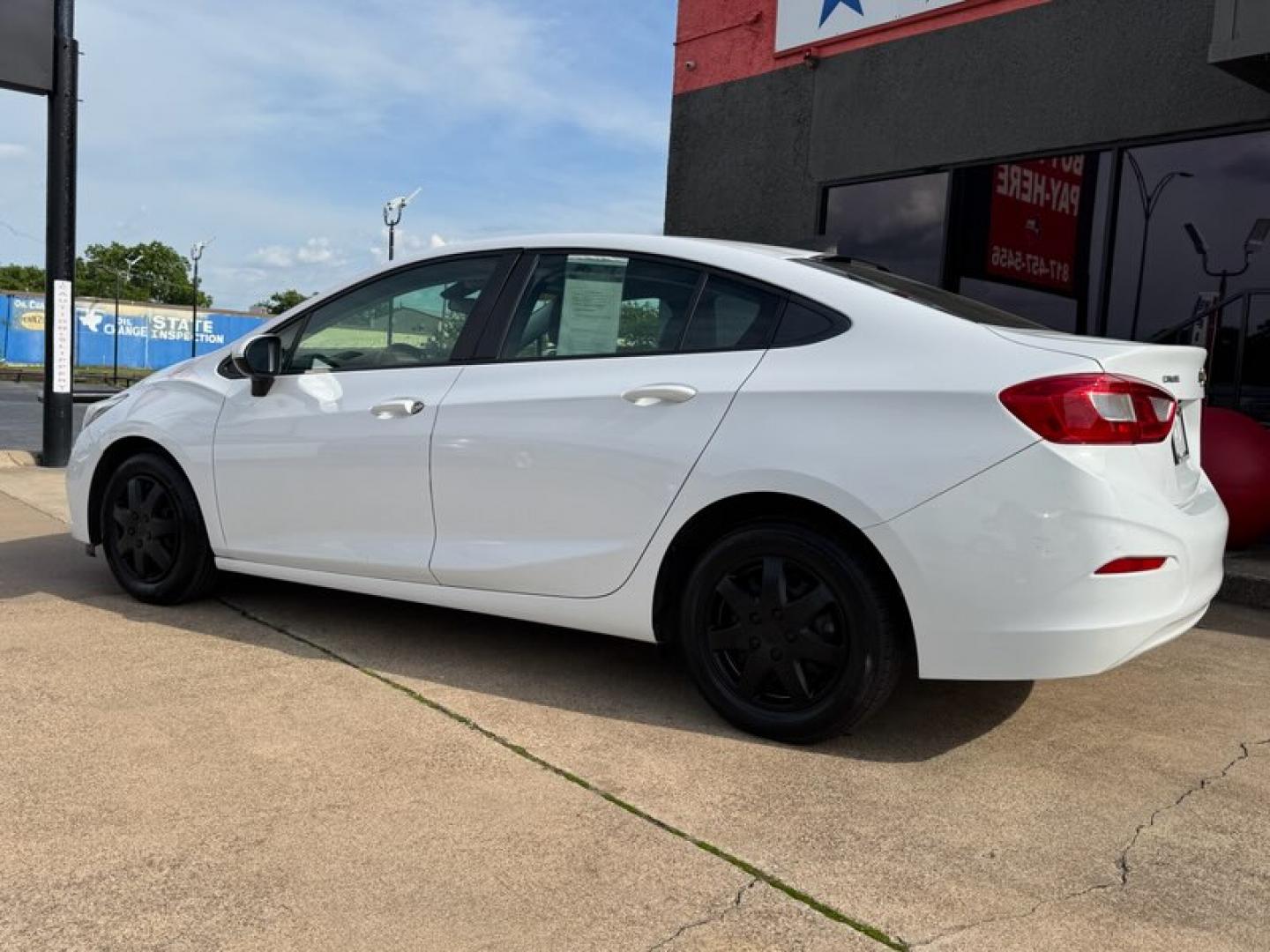 2018 WHITE CHEVROLET CRUZE LS (1G1BC5SMXJ7) , located at 5900 E. Lancaster Ave., Fort Worth, TX, 76112, (817) 457-5456, 0.000000, 0.000000 - Photo#6