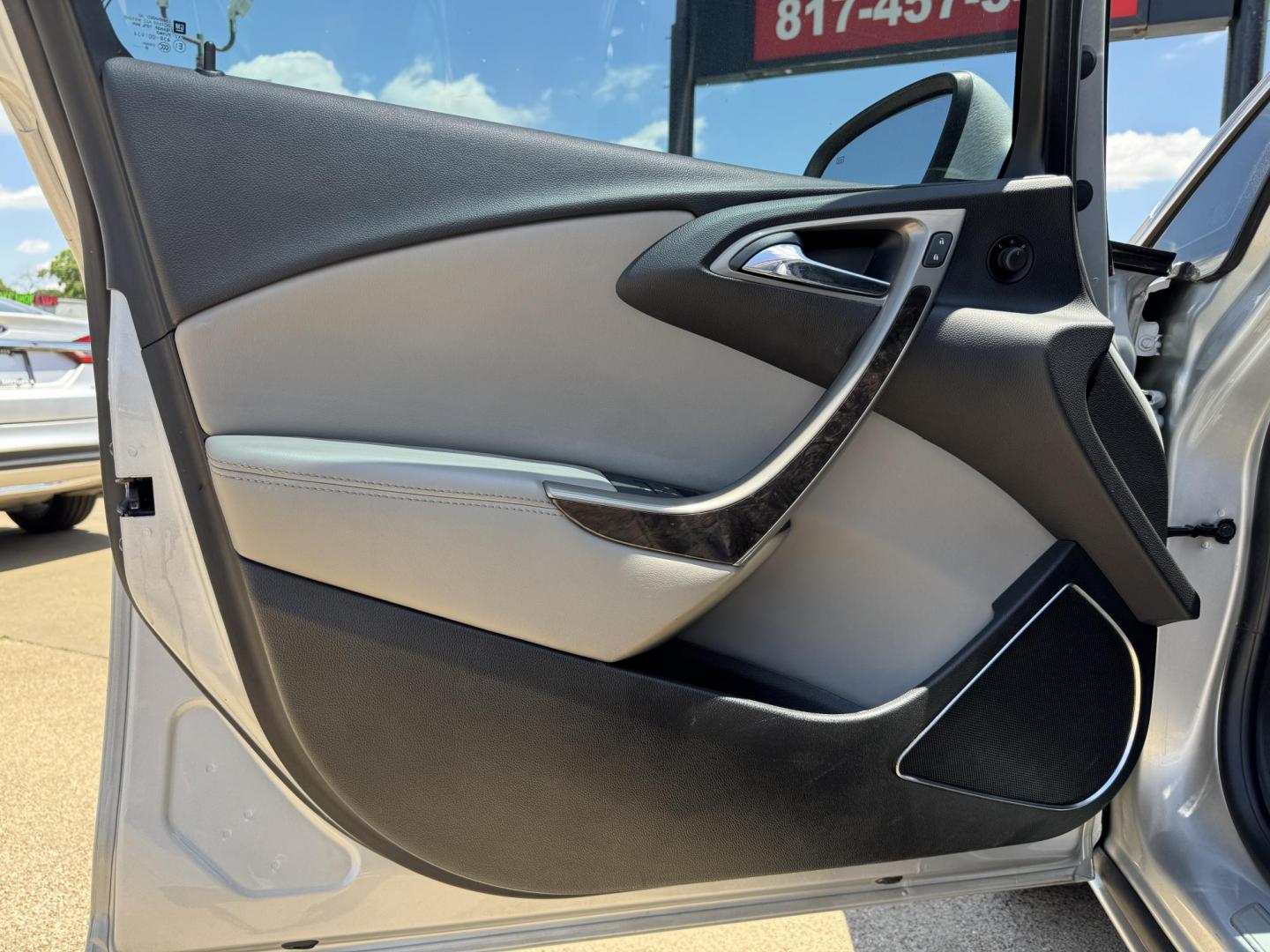 2017 SILVER BUICK VERANO SPORT TOURING (1G4PR5SKXH4) , located at 5900 E. Lancaster Ave., Fort Worth, TX, 76112, (817) 457-5456, 0.000000, 0.000000 - Photo#7