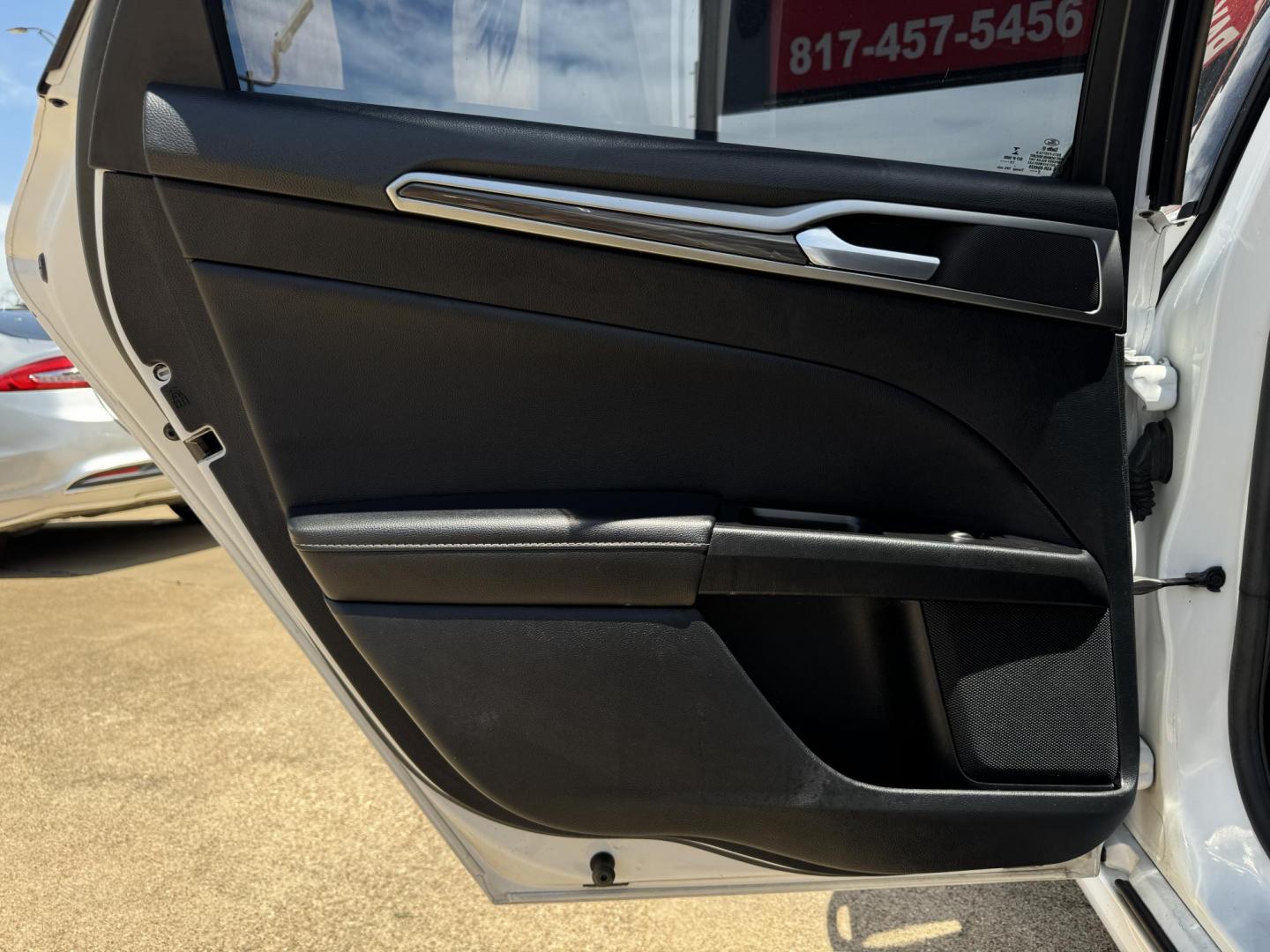 2020 WHTE FORD FUSION SEL (3FA6P0CD1LR) , located at 5900 E. Lancaster Ave., Fort Worth, TX, 76112, (817) 457-5456, 0.000000, 0.000000 - Photo#10