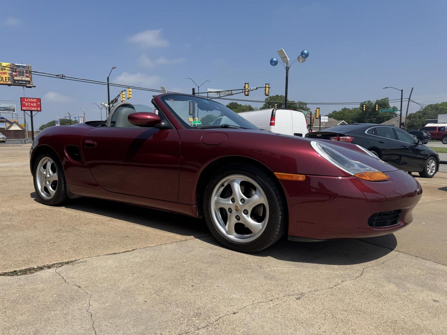 1998 Burgundy /Gray Porsche Boxster Base (WP0CA2989WU) with an 2.5L H6 DOHC 24V engine, 5-Speed Manual Overdrive transmission, located at 5900 E. Lancaster Ave., Fort Worth, TX, 76112, (817) 457-5456, 0.000000, 0.000000 - Immaculate 1998 Porsche Boxster | 5-Speed Manual | 36K Original Miles Includes factory hardtop, carriage, cover & custom satchel. Collector-grade condition – rare find, ready to turn heads. 2 Owner Vehicle Carfax available Garage Kept - Photo#4