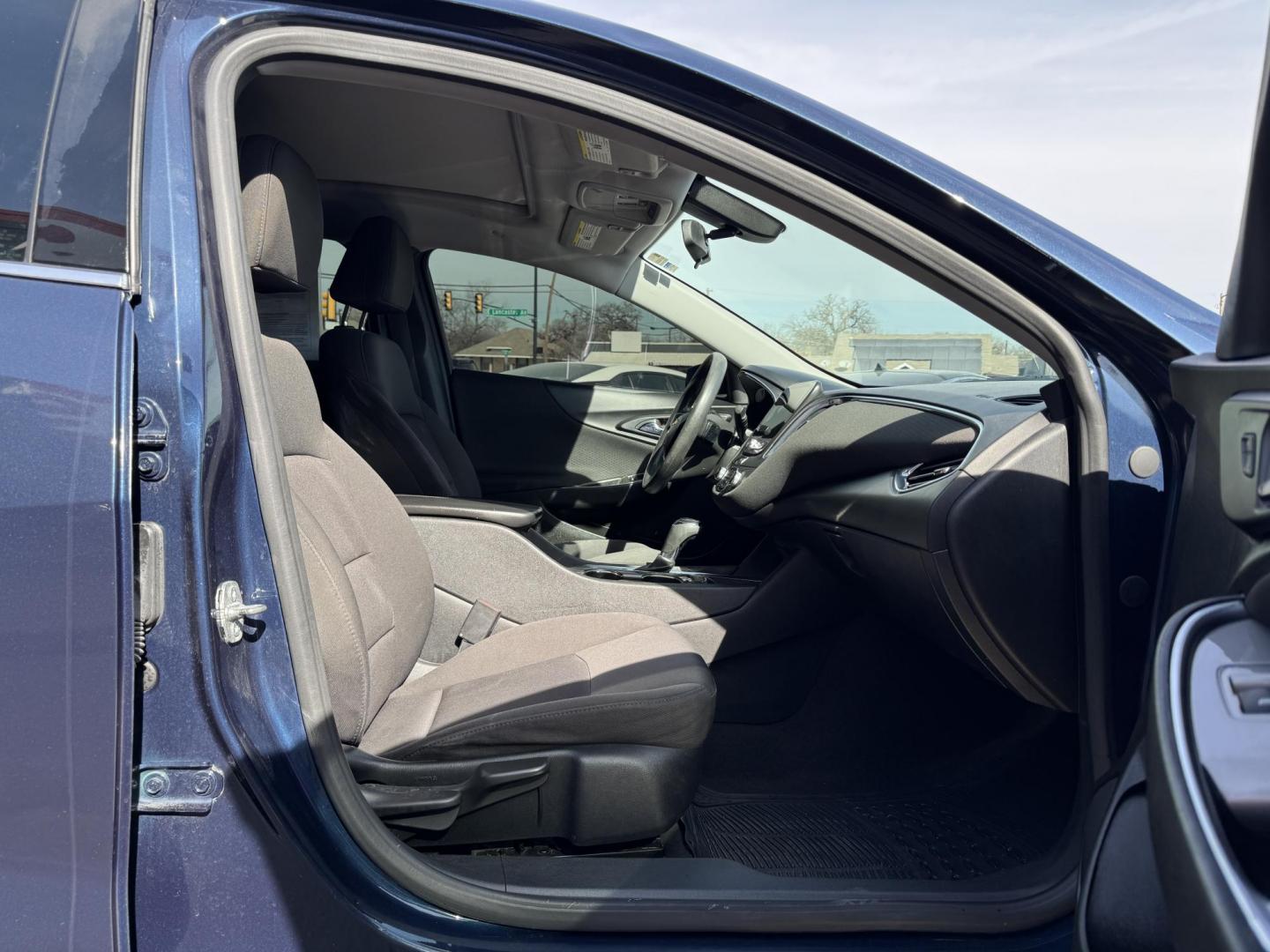 2020 BLUE CHEVROLET MALIBU LT (1LT) (1G1ZD5ST9LF) , located at 5900 E. Lancaster Ave., Fort Worth, TX, 76112, (817) 457-5456, 0.000000, 0.000000 - Photo#15