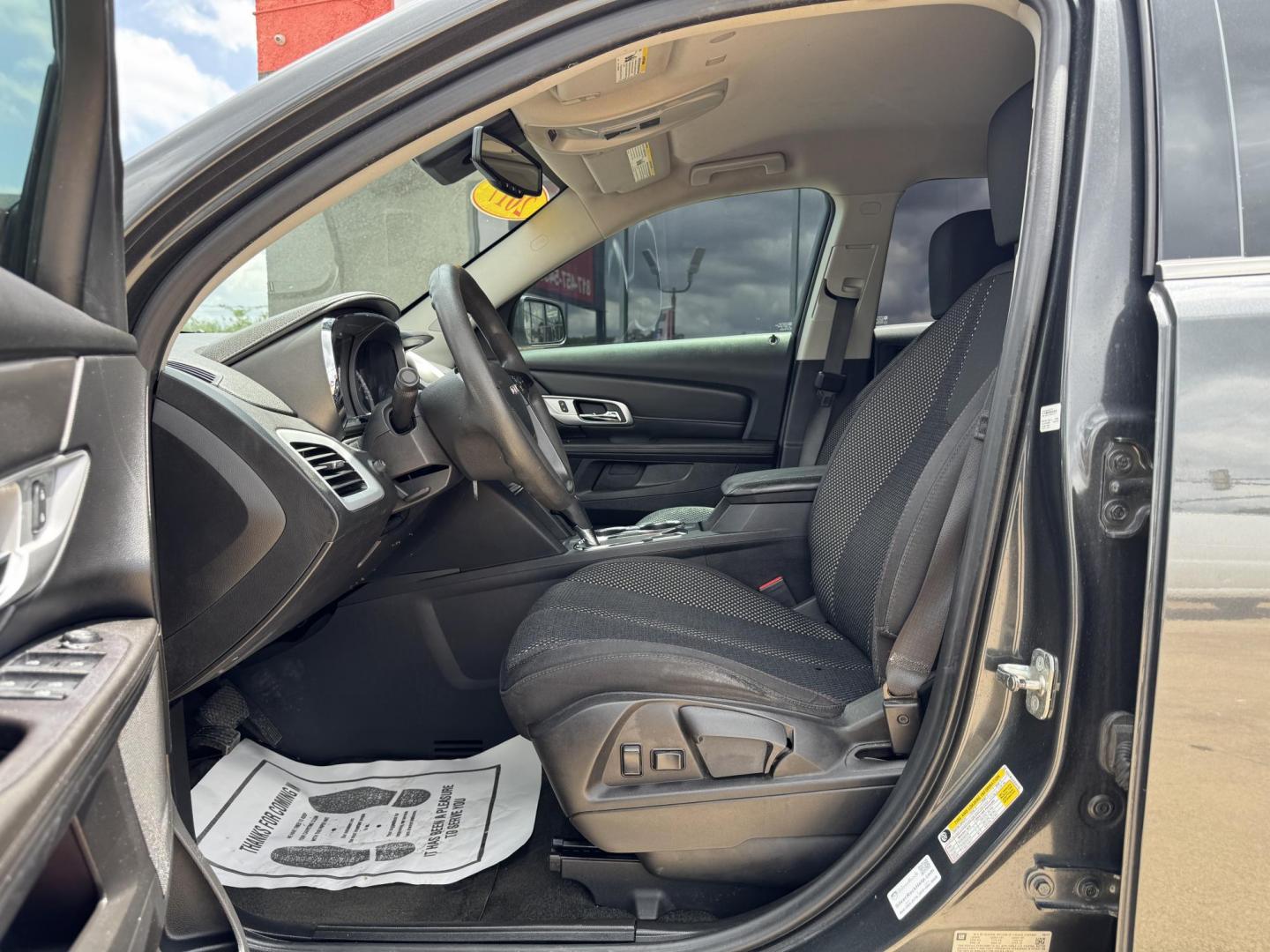 2017 GRAY GMC TERRAIN SLE1 (2GKALMEK4H6) , located at 5900 E. Lancaster Ave., Fort Worth, TX, 76112, (817) 457-5456, 0.000000, 0.000000 - Photo#8