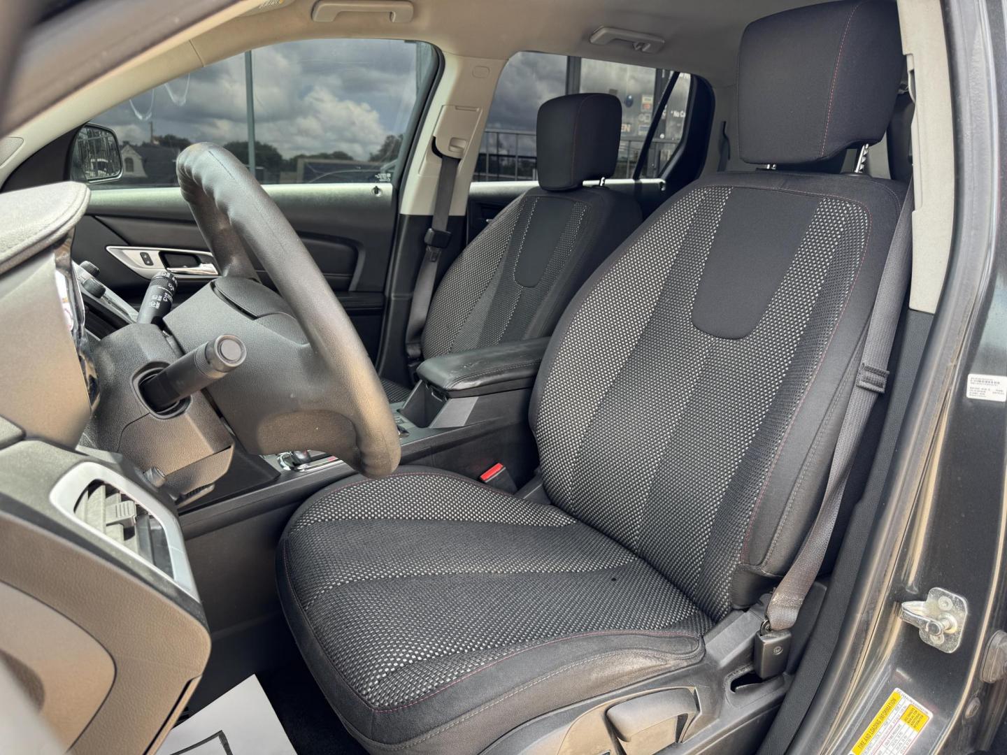 2017 GRAY GMC TERRAIN SLE1 (2GKALMEK4H6) , located at 5900 E. Lancaster Ave., Fort Worth, TX, 76112, (817) 457-5456, 0.000000, 0.000000 - Photo#9