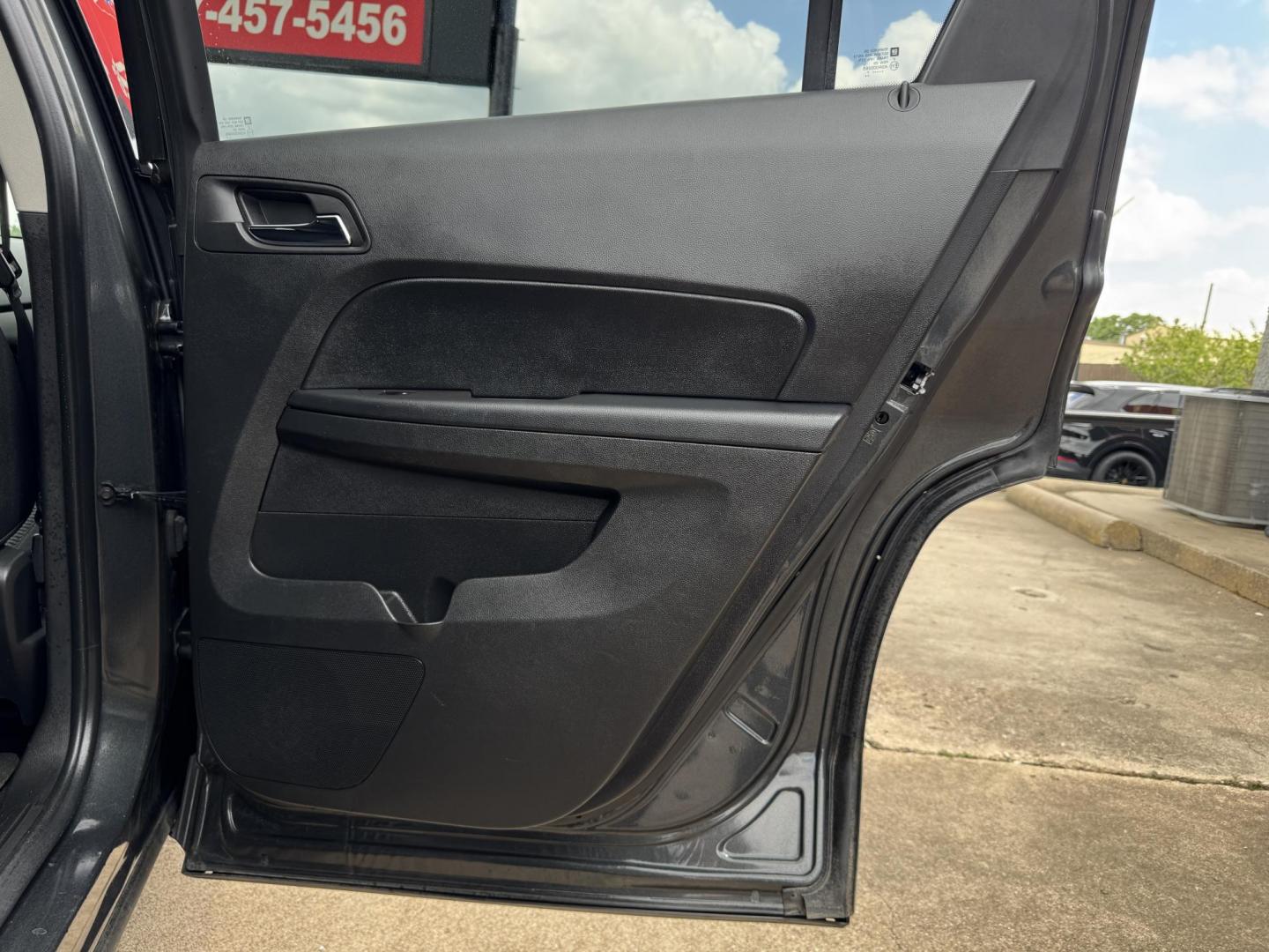 2017 GRAY GMC TERRAIN SLE1 (2GKALMEK4H6) , located at 5900 E. Lancaster Ave., Fort Worth, TX, 76112, (817) 457-5456, 0.000000, 0.000000 - Photo#12
