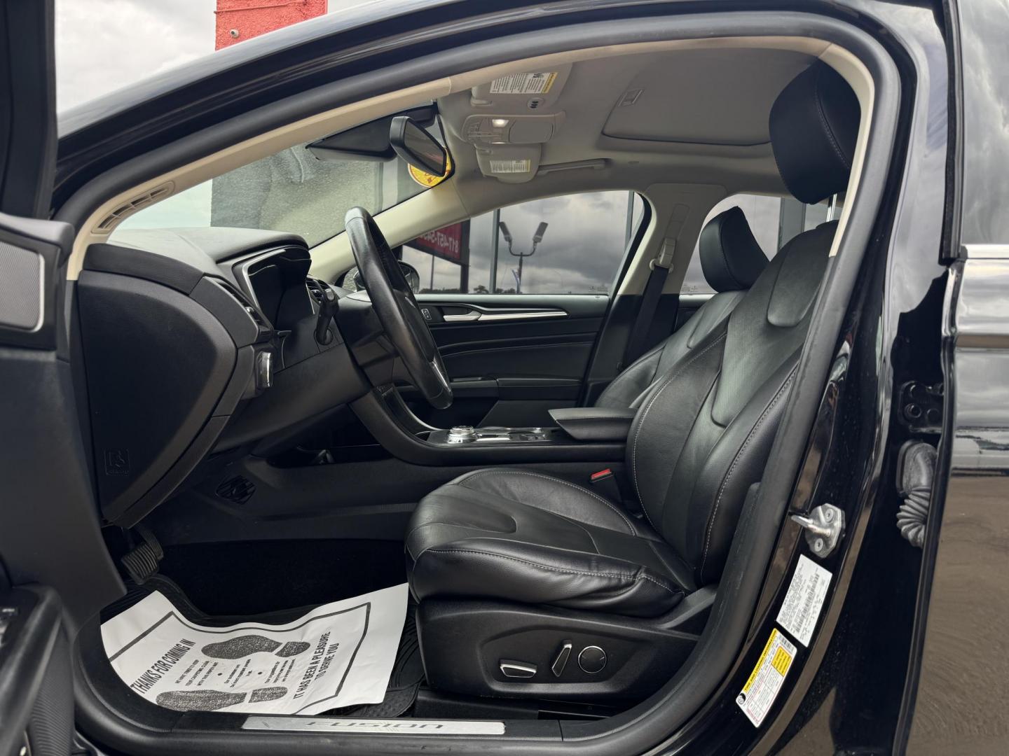 2020 BLACK FORD FUSION HYBRID TITANI (3FA6P0RU5LR) , located at 5900 E. Lancaster Ave., Fort Worth, TX, 76112, (817) 457-5456, 0.000000, 0.000000 - Photo#8