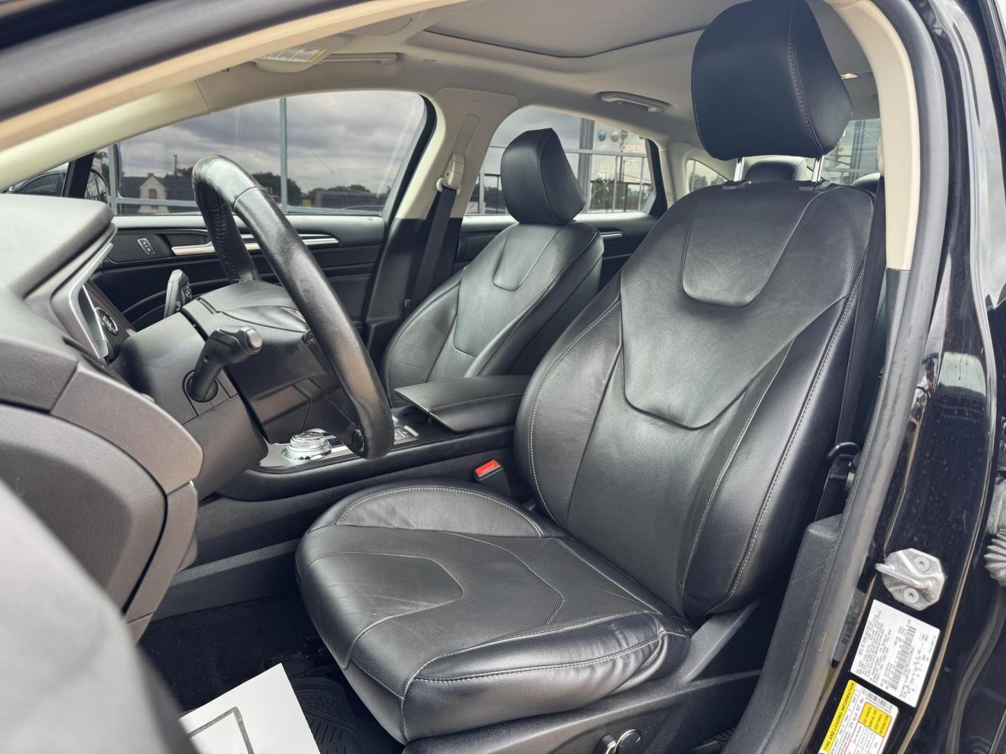 2020 BLACK FORD FUSION HYBRID TITANI (3FA6P0RU5LR) , located at 5900 E. Lancaster Ave., Fort Worth, TX, 76112, (817) 457-5456, 0.000000, 0.000000 - Photo#9