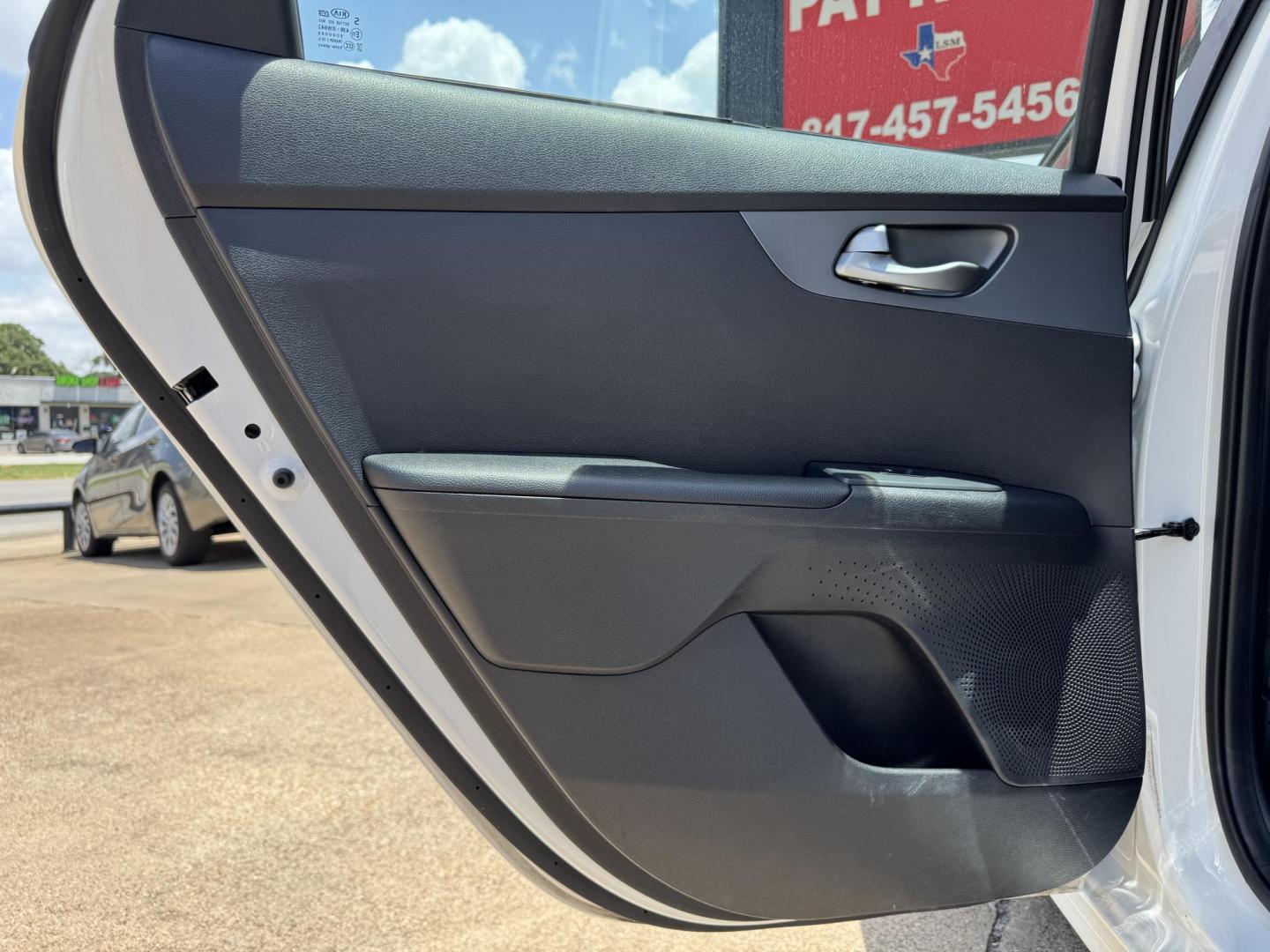 2021 WHITE KIA FORTE FE; LXS (3KPF24AD3ME) , located at 5900 E. Lancaster Ave., Fort Worth, TX, 76112, (817) 457-5456, 0.000000, 0.000000 - Photo#10