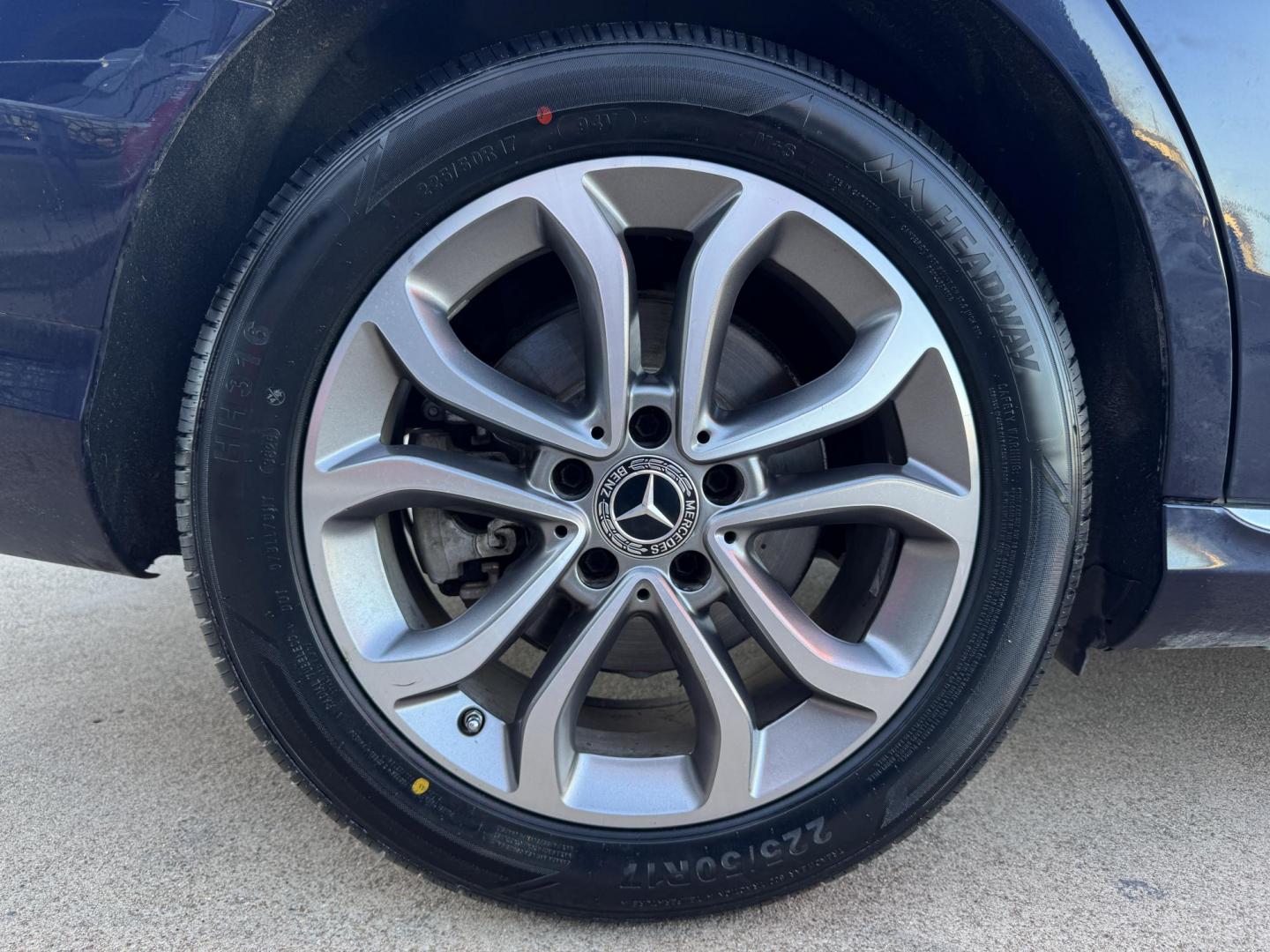 2017 BLUE MERCEDES-BENZ C-CLASS C300 4MATIC (55SWF4KB0HU) , located at 5900 E. Lancaster Ave., Fort Worth, TX, 76112, (817) 457-5456, 0.000000, 0.000000 - Photo#22