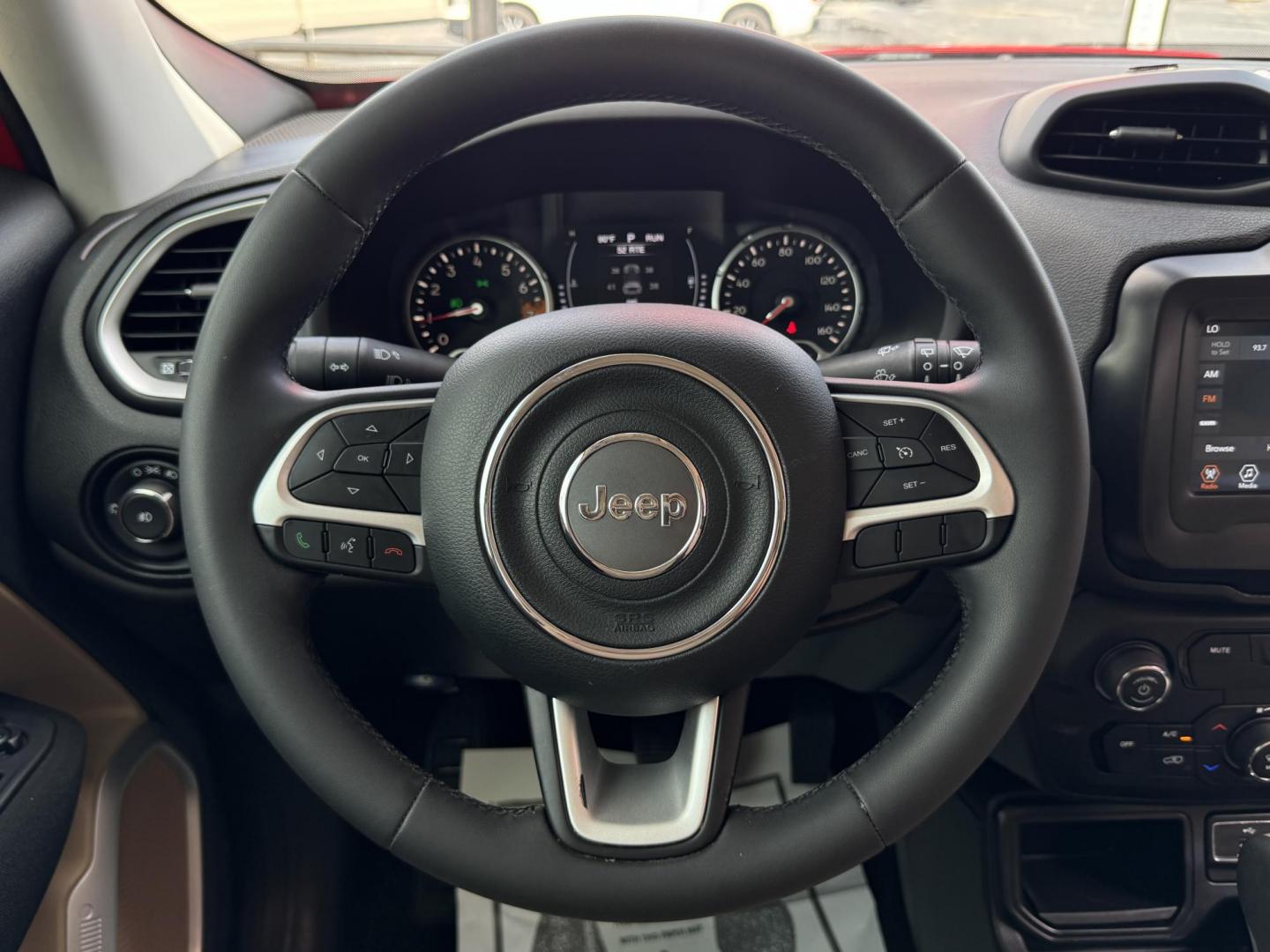2018 RED JEEP RENEGADE LATITUDE (ZACCJABB4JP) , located at 5900 E. Lancaster Ave., Fort Worth, TX, 76112, (817) 457-5456, 0.000000, 0.000000 - Photo#18
