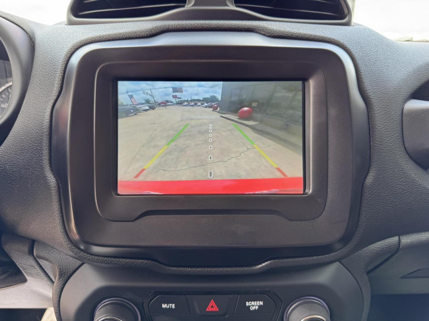 2018 RED JEEP RENEGADE LATITUDE (ZACCJABB4JP) , located at 5900 E. Lancaster Ave., Fort Worth, TX, 76112, (817) 457-5456, 0.000000, 0.000000 - Photo#19
