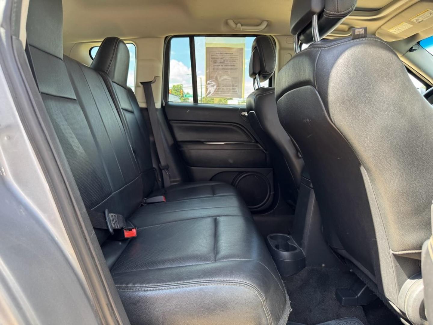 2017 SILVER JEEP COMPASS LATITUDE (1C4NJCEB4HD) , located at 5900 E. Lancaster Ave., Fort Worth, TX, 76112, (817) 457-5456, 0.000000, 0.000000 - Photo#13