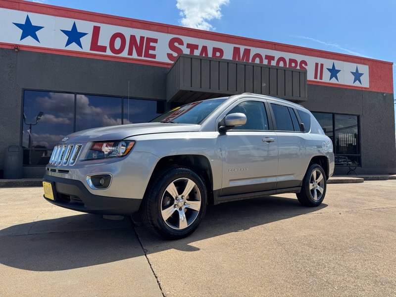 photo of 2017 JEEP COMPASS LATITUDE 