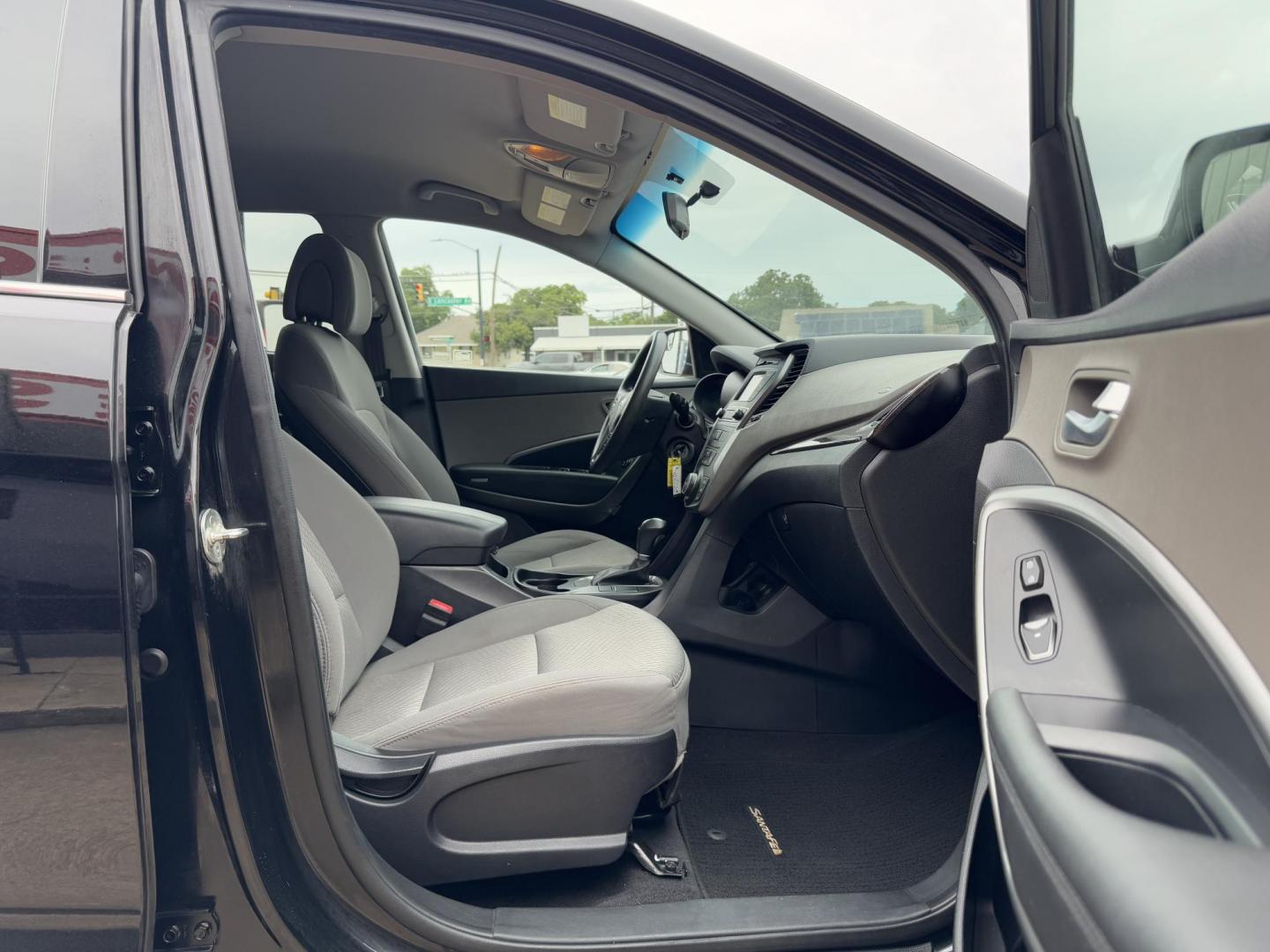 2018 BLACK HYUNDAI SANTA FE SPORT BASE (5NMZTDLB8JH) , located at 5900 E. Lancaster Ave., Fort Worth, TX, 76112, (817) 457-5456, 0.000000, 0.000000 - Photo#15