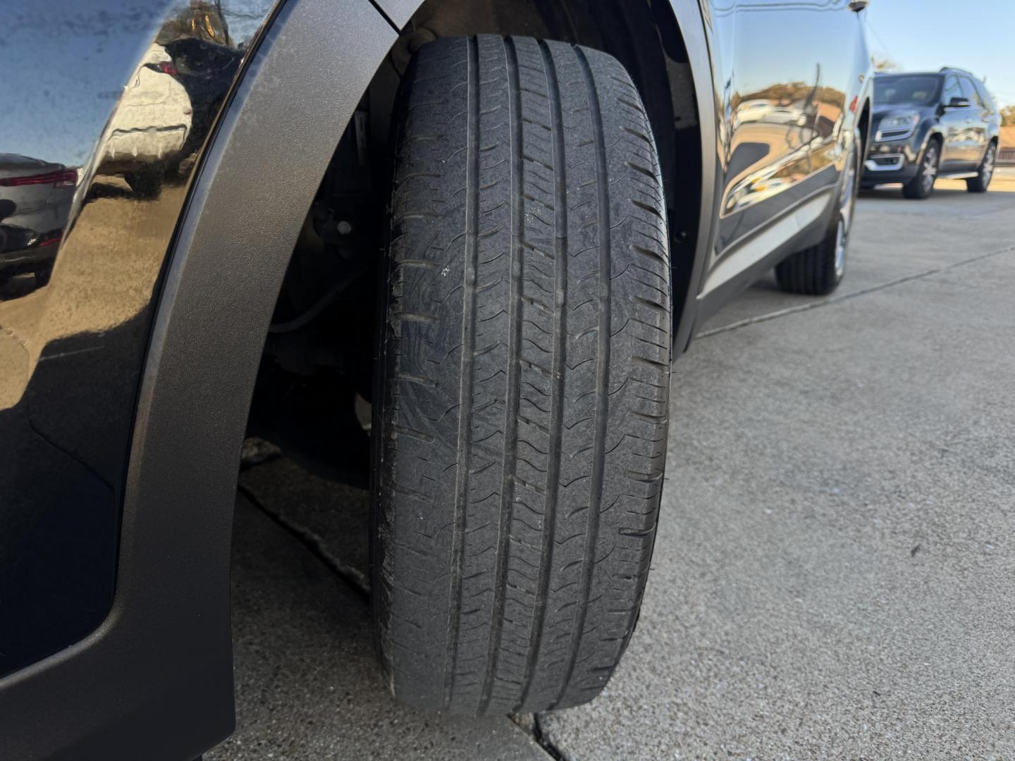 2018 BLACK HYUNDAI SANTA FE SPORT BASE (5NMZTDLB8JH) , located at 5900 E. Lancaster Ave., Fort Worth, TX, 76112, (817) 457-5456, 0.000000, 0.000000 - Photo#20