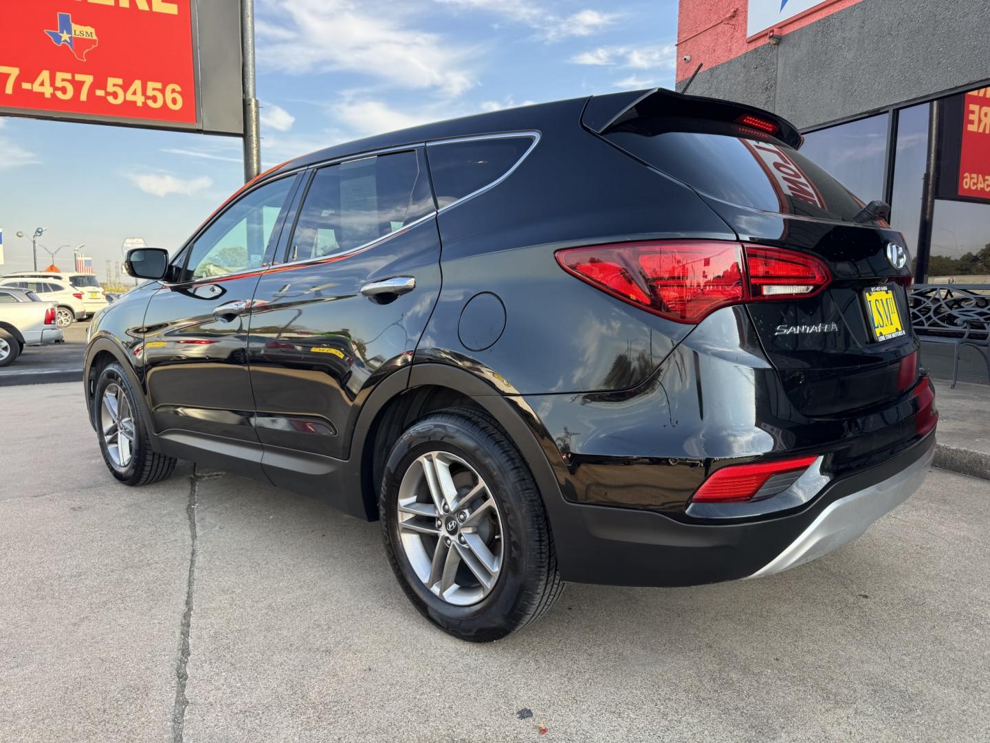 2018 BLACK HYUNDAI SANTA FE SPORT BASE (5NMZTDLB8JH) , located at 5900 E. Lancaster Ave., Fort Worth, TX, 76112, (817) 457-5456, 0.000000, 0.000000- Photo#6