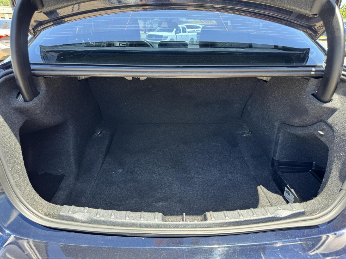 2017 BLUE BMW 3 SERIES 320I (WBA8E1G32HN) , located at 5900 E. Lancaster Ave., Fort Worth, TX, 76112, (817) 457-5456, 0.000000, 0.000000 - Photo#5