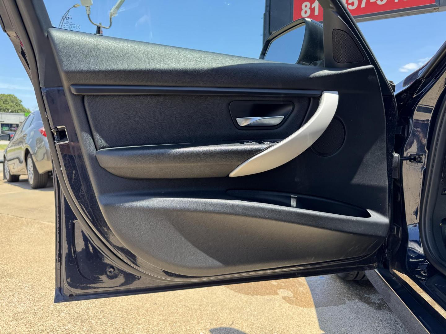 2017 BLUE BMW 3 SERIES 320I (WBA8E1G32HN) , located at 5900 E. Lancaster Ave., Fort Worth, TX, 76112, (817) 457-5456, 0.000000, 0.000000 - Photo#7