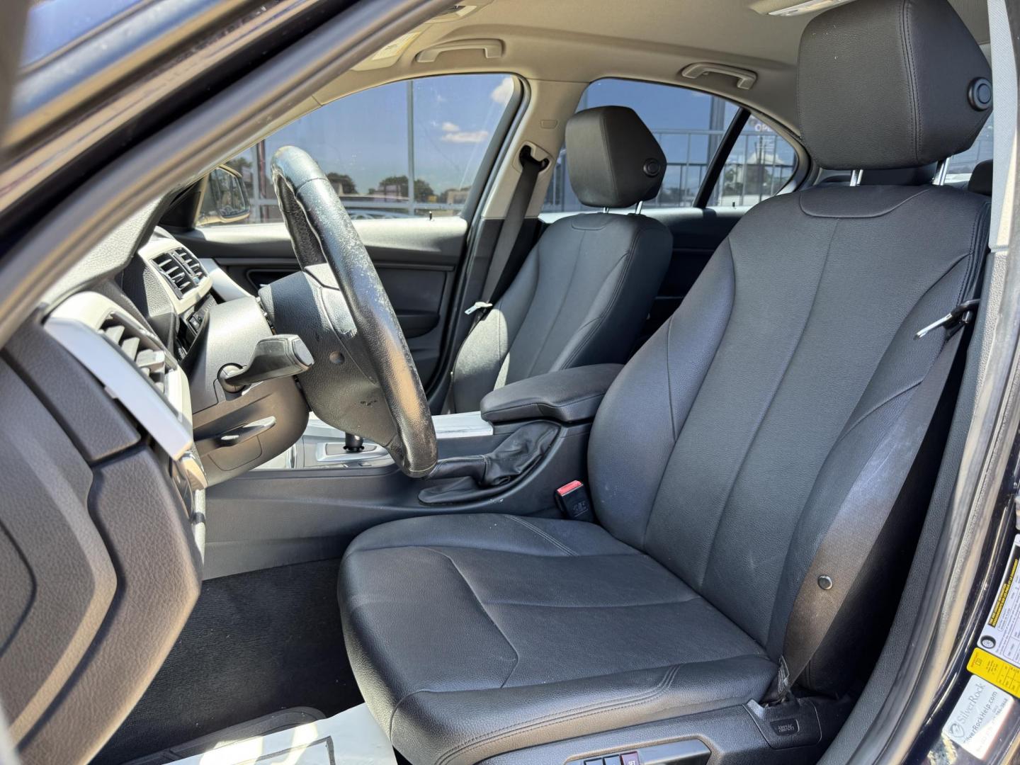 2017 BLUE BMW 3 SERIES 320I (WBA8E1G32HN) , located at 5900 E. Lancaster Ave., Fort Worth, TX, 76112, (817) 457-5456, 0.000000, 0.000000 - Photo#9