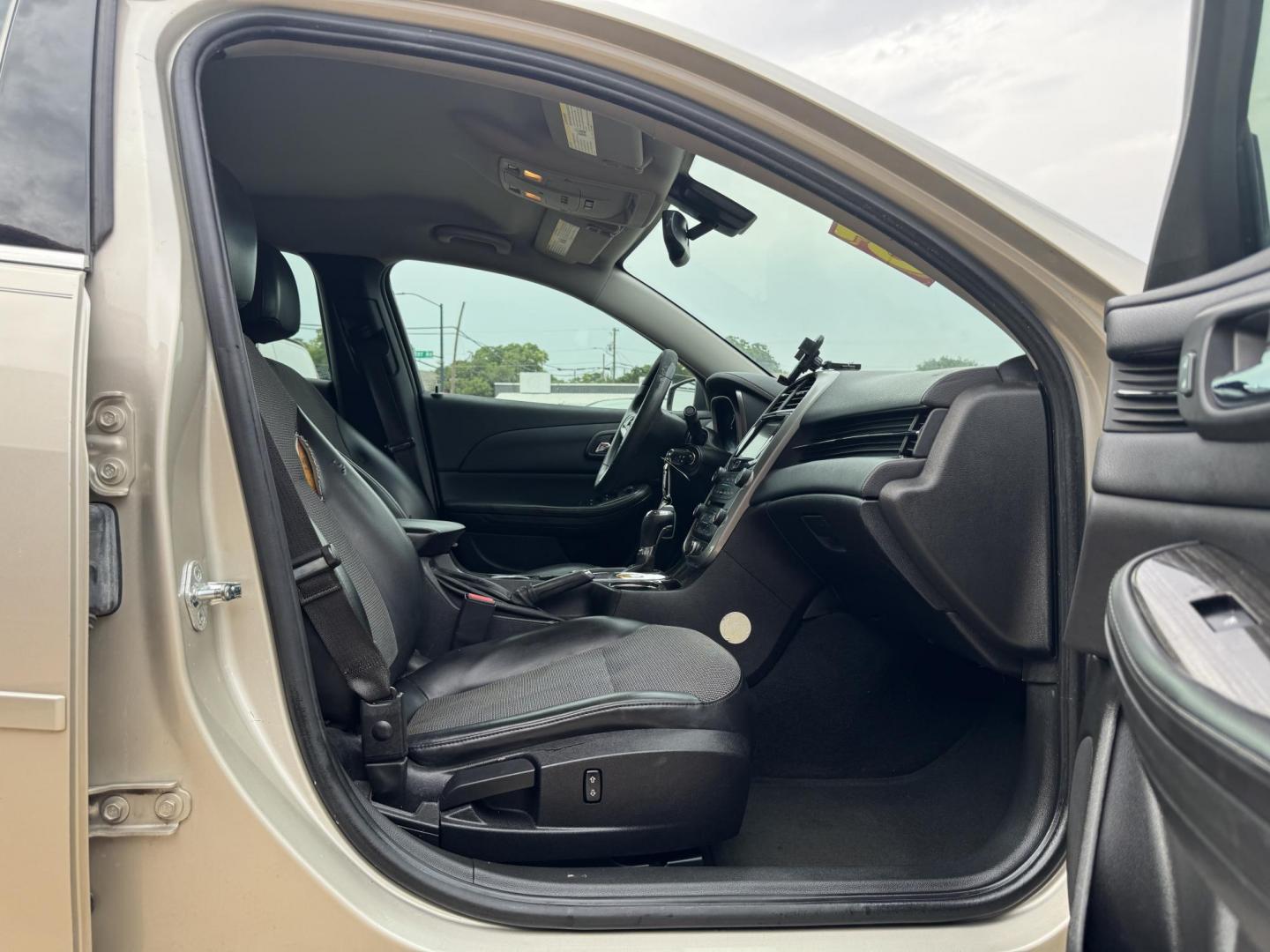 2015 GOLD CHEVROLET MALIBU (1G11C5SL8FF) , located at 5900 E. Lancaster Ave., Fort Worth, TX, 76112, (817) 457-5456, 0.000000, 0.000000 - Photo#15