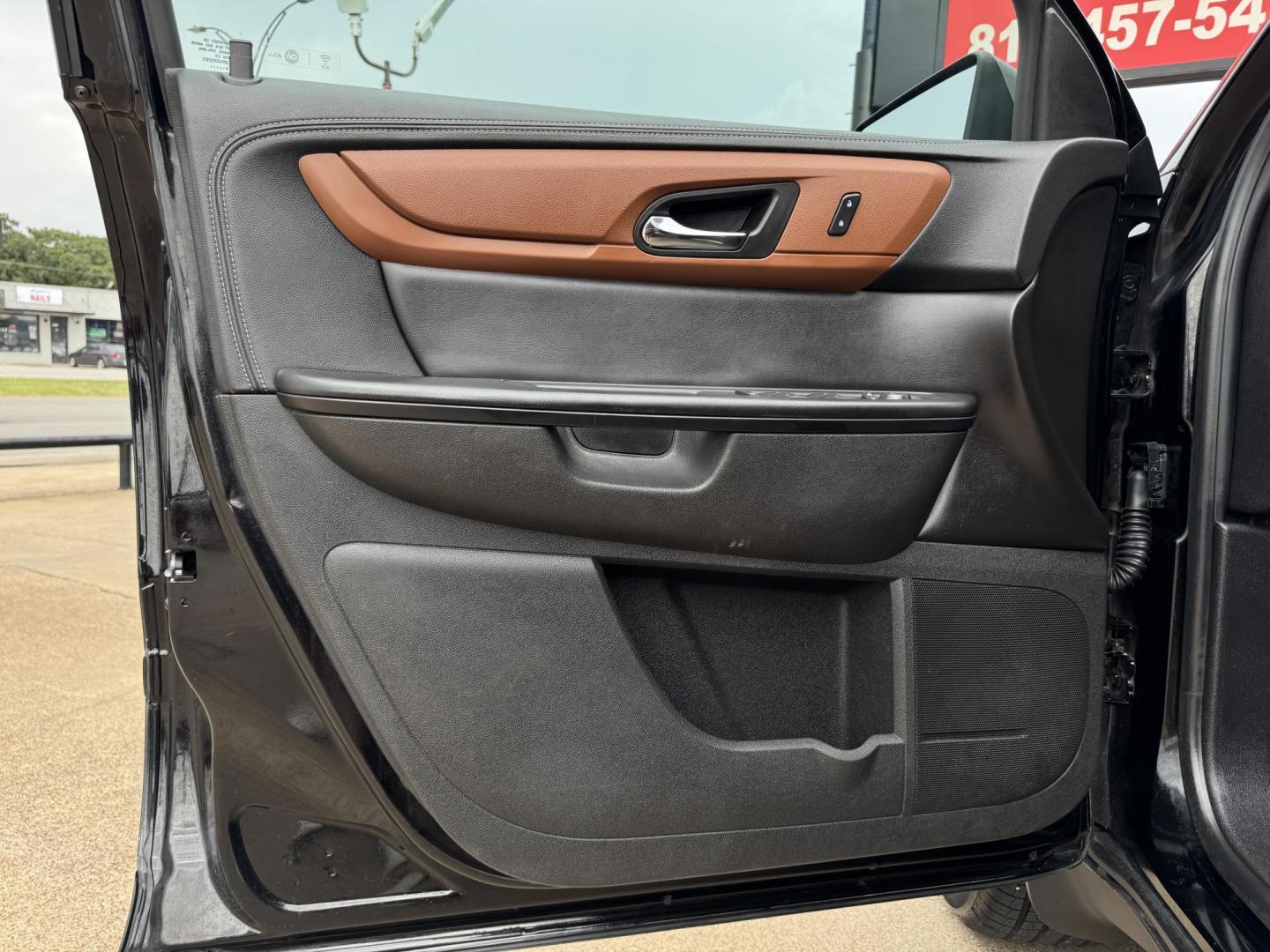 2017 BLACK CHEVROLET TRAVERSE 1LT (1GNKRGKD3HJ) , located at 5900 E. Lancaster Ave., Fort Worth, TX, 76112, (817) 457-5456, 0.000000, 0.000000 - Photo#7